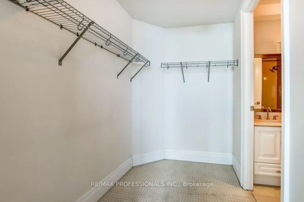 16 Harbour Street, #4010
