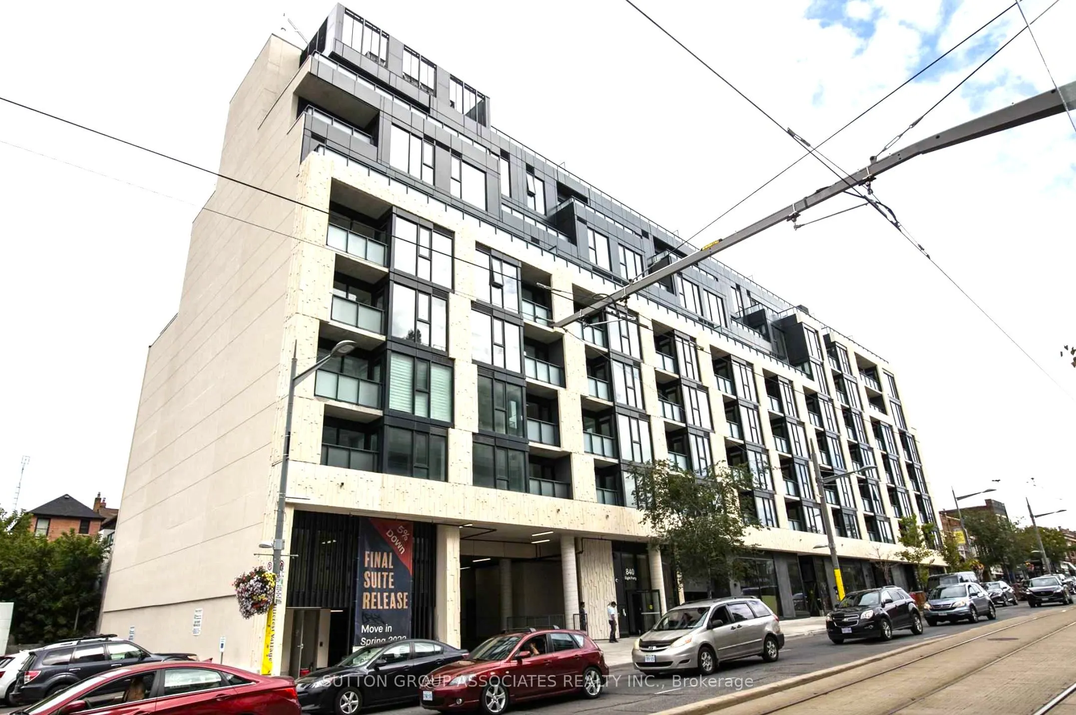 840 St Clair Avenue W, #416