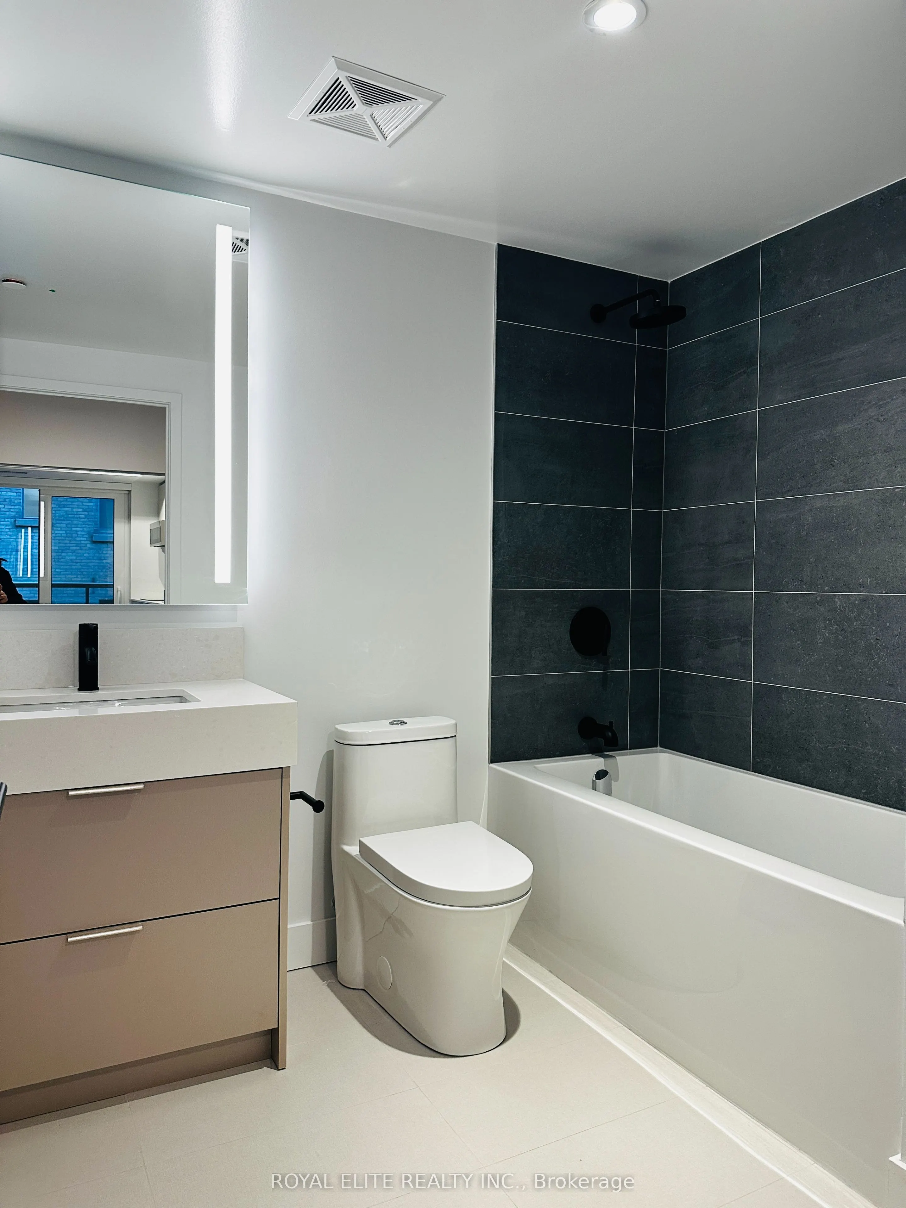 308 Jarvis Street, #518