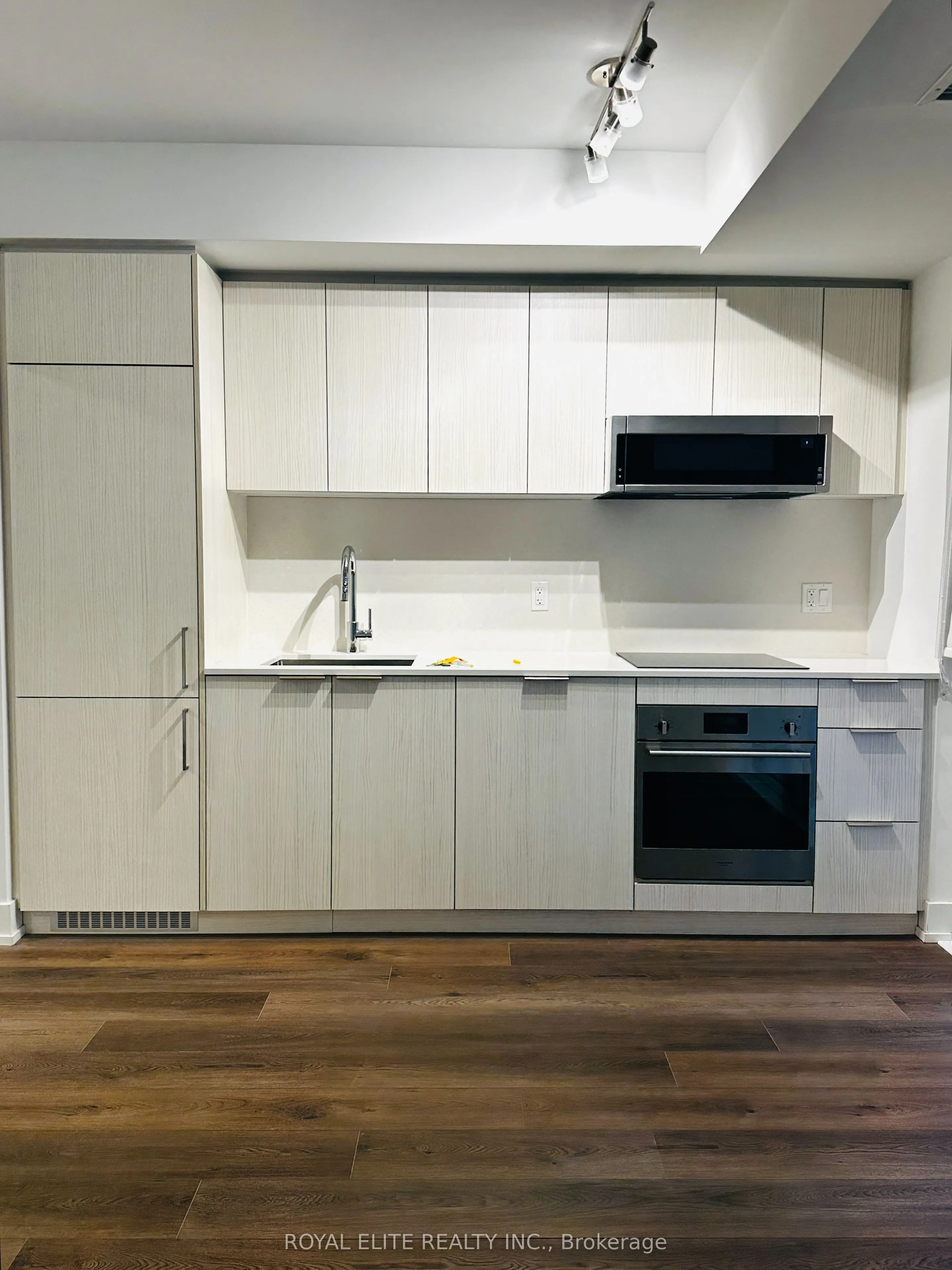 308 Jarvis Street, #518