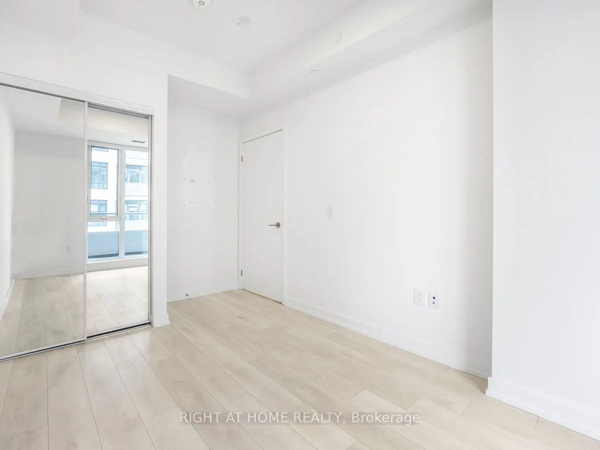 225 Sumach Street #1310