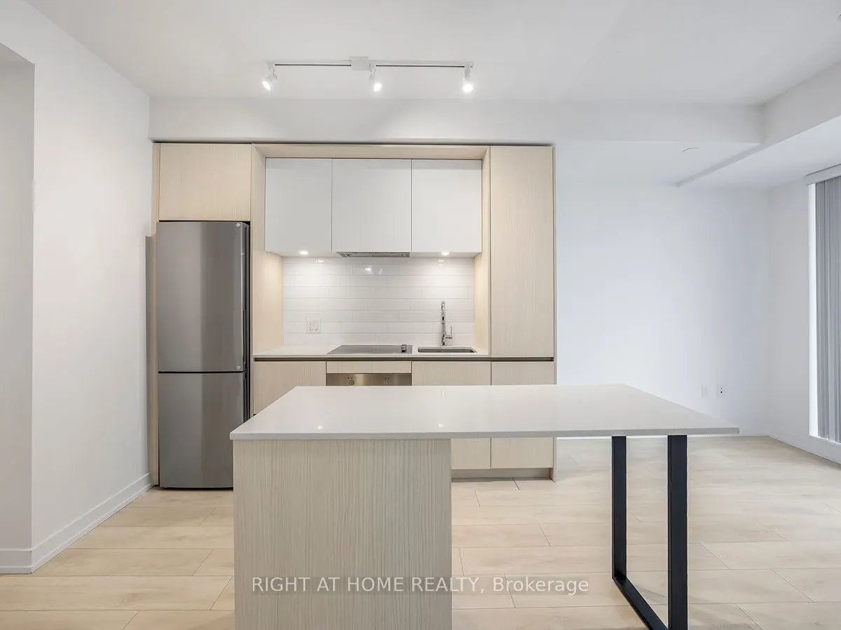 225 Sumach Street #1310