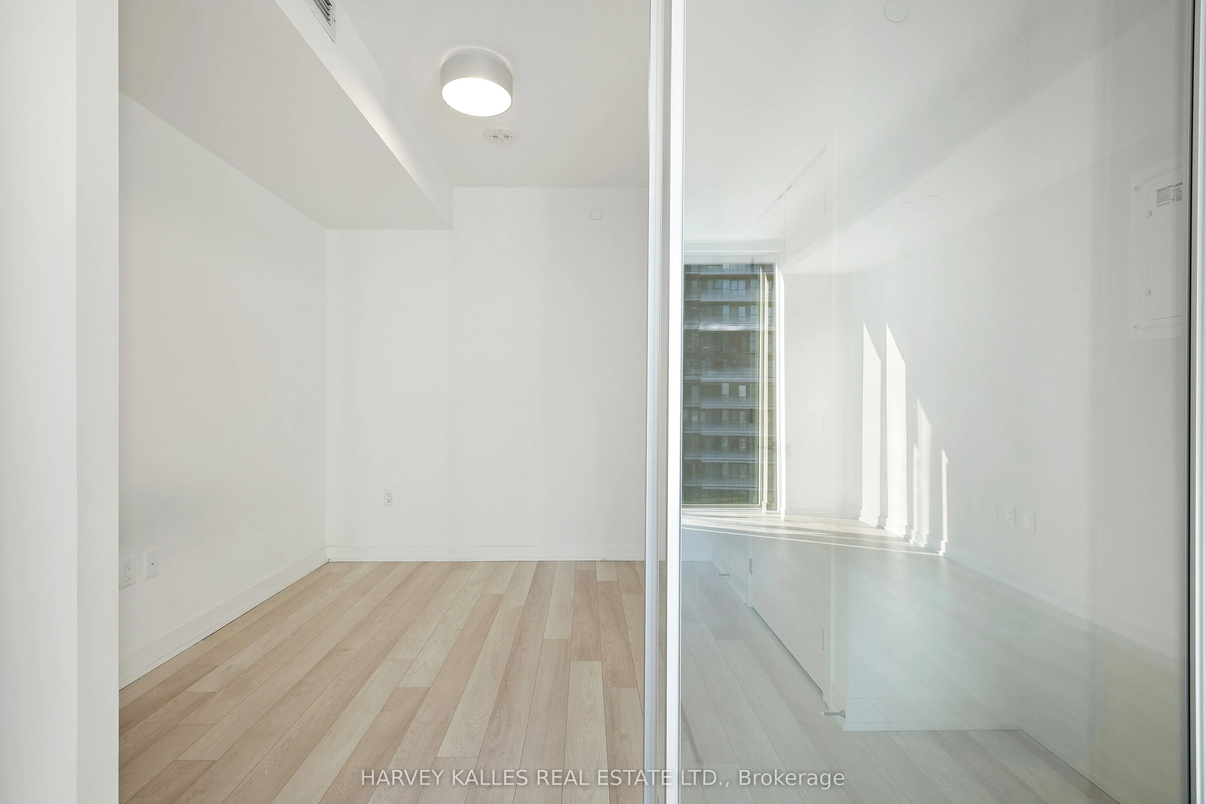 357 King Street W #3507