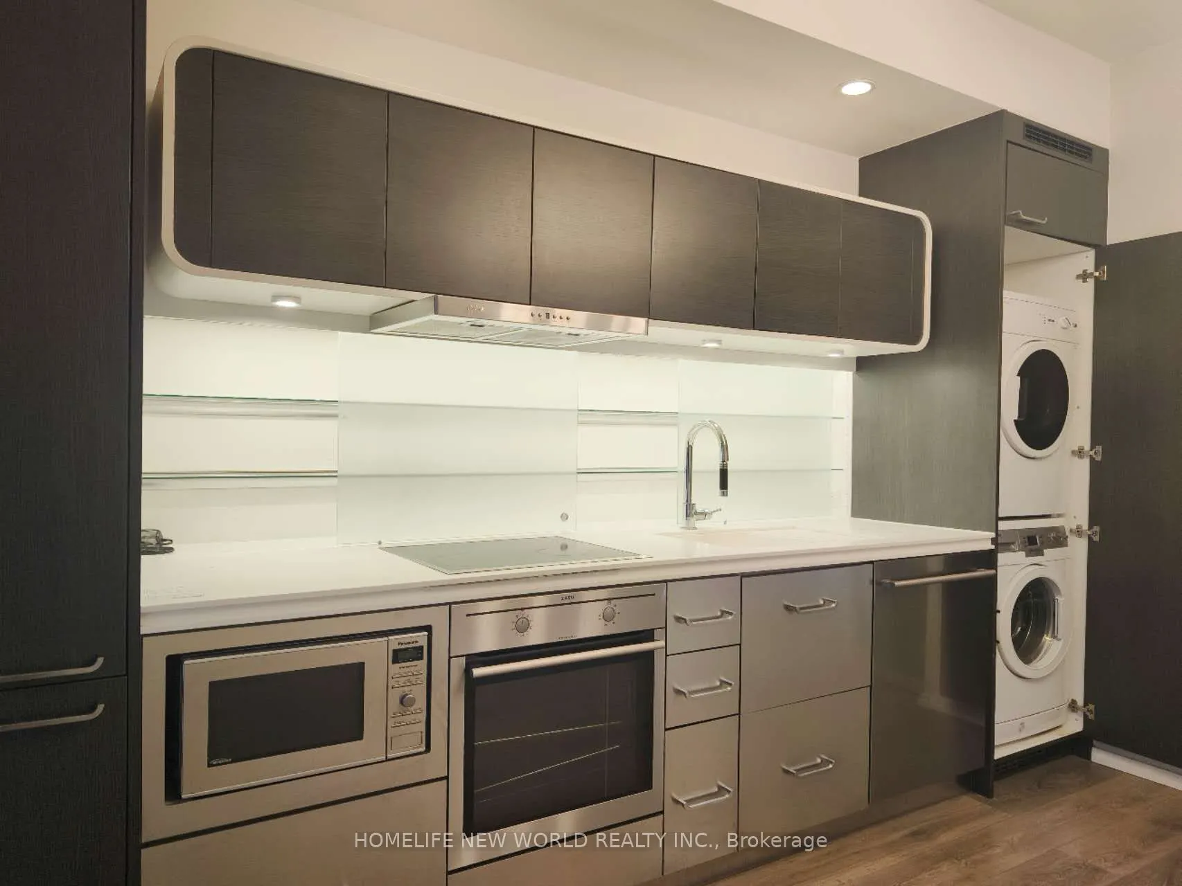 45 Charles Street E, #1108