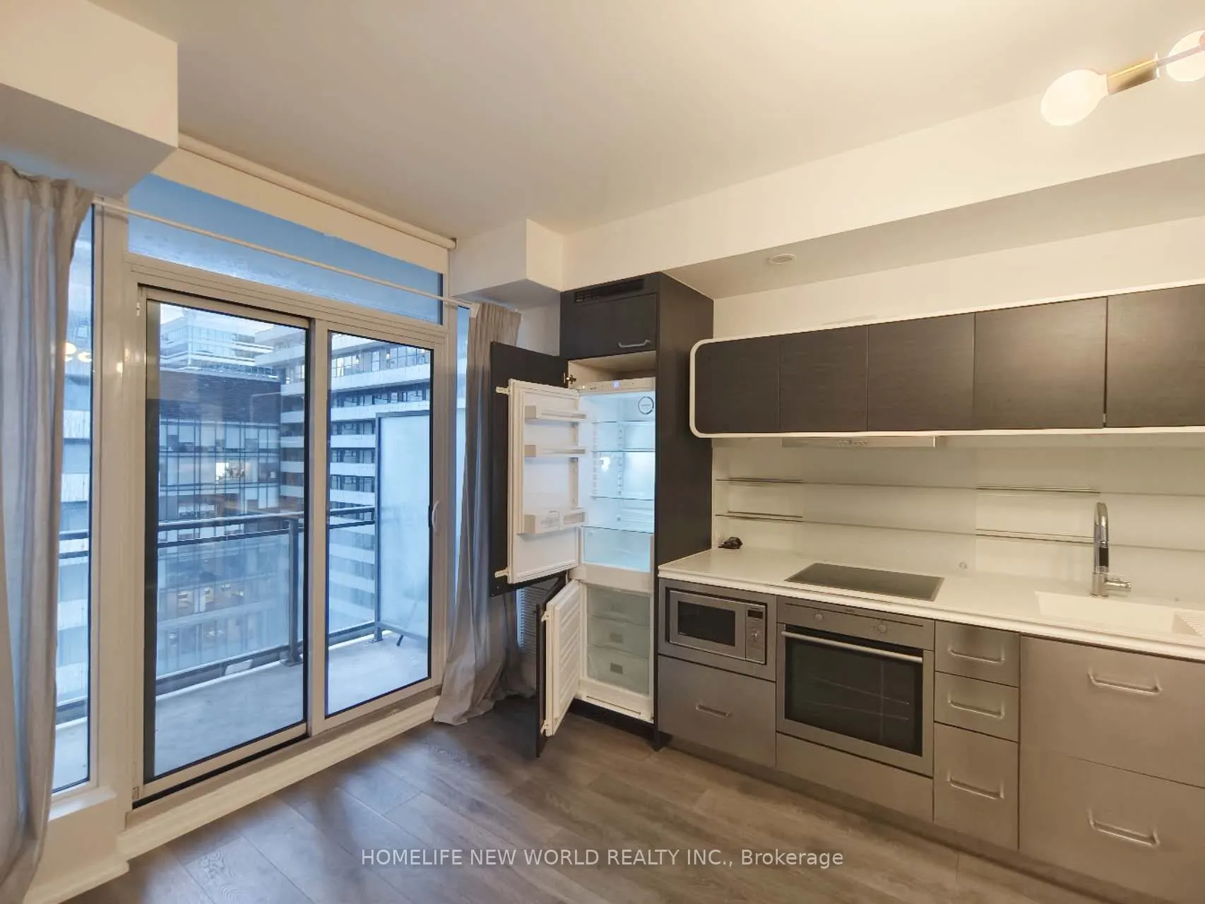 45 Charles Street E, #1108