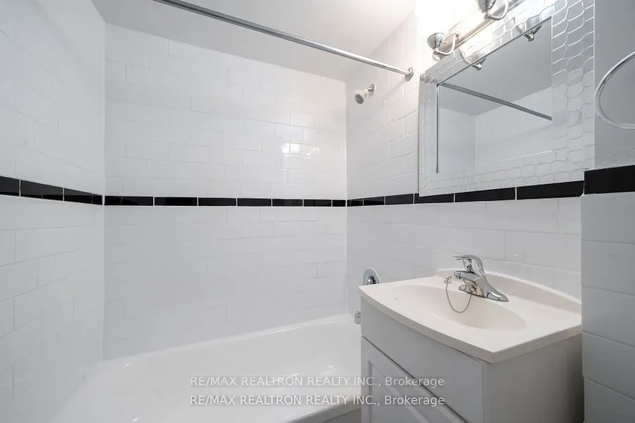 25 Bedford Road, #405