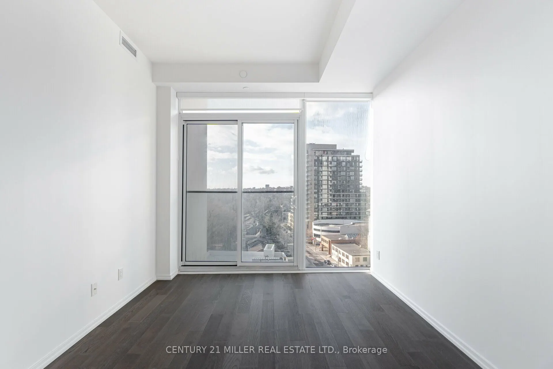 8 Hillsdale Avenue, #1120