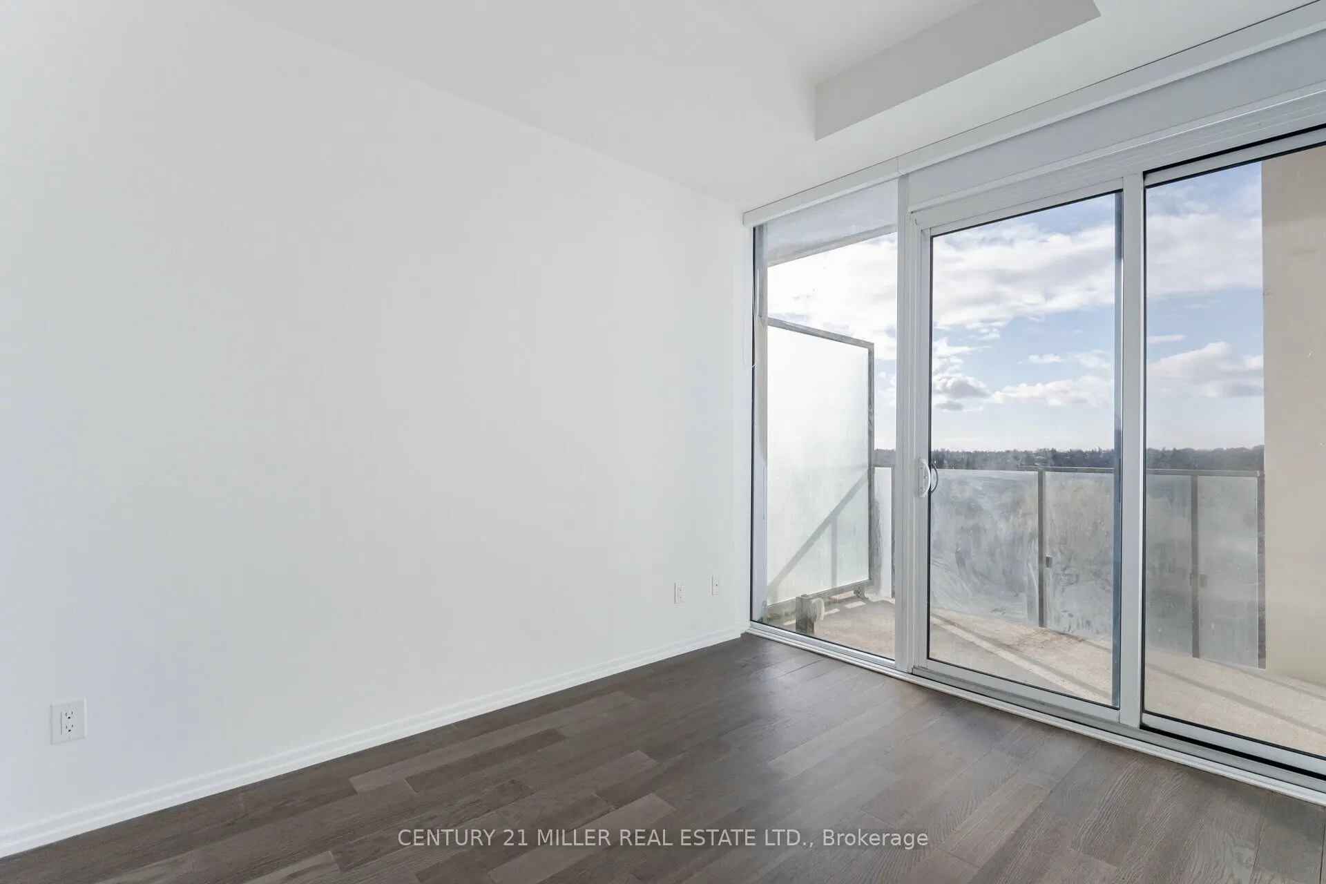 8 Hillsdale Avenue, #1120