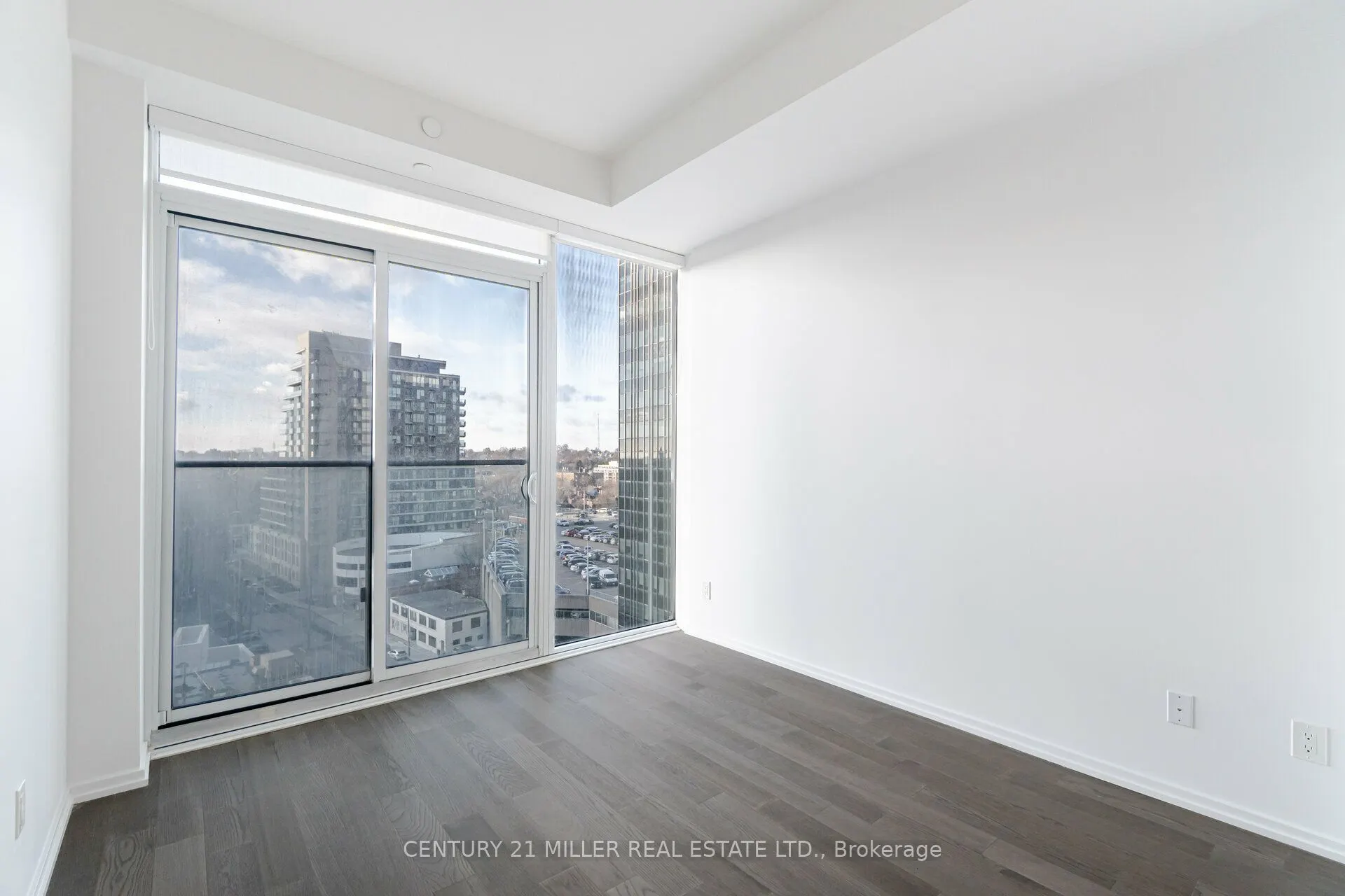 8 Hillsdale Avenue, #1120