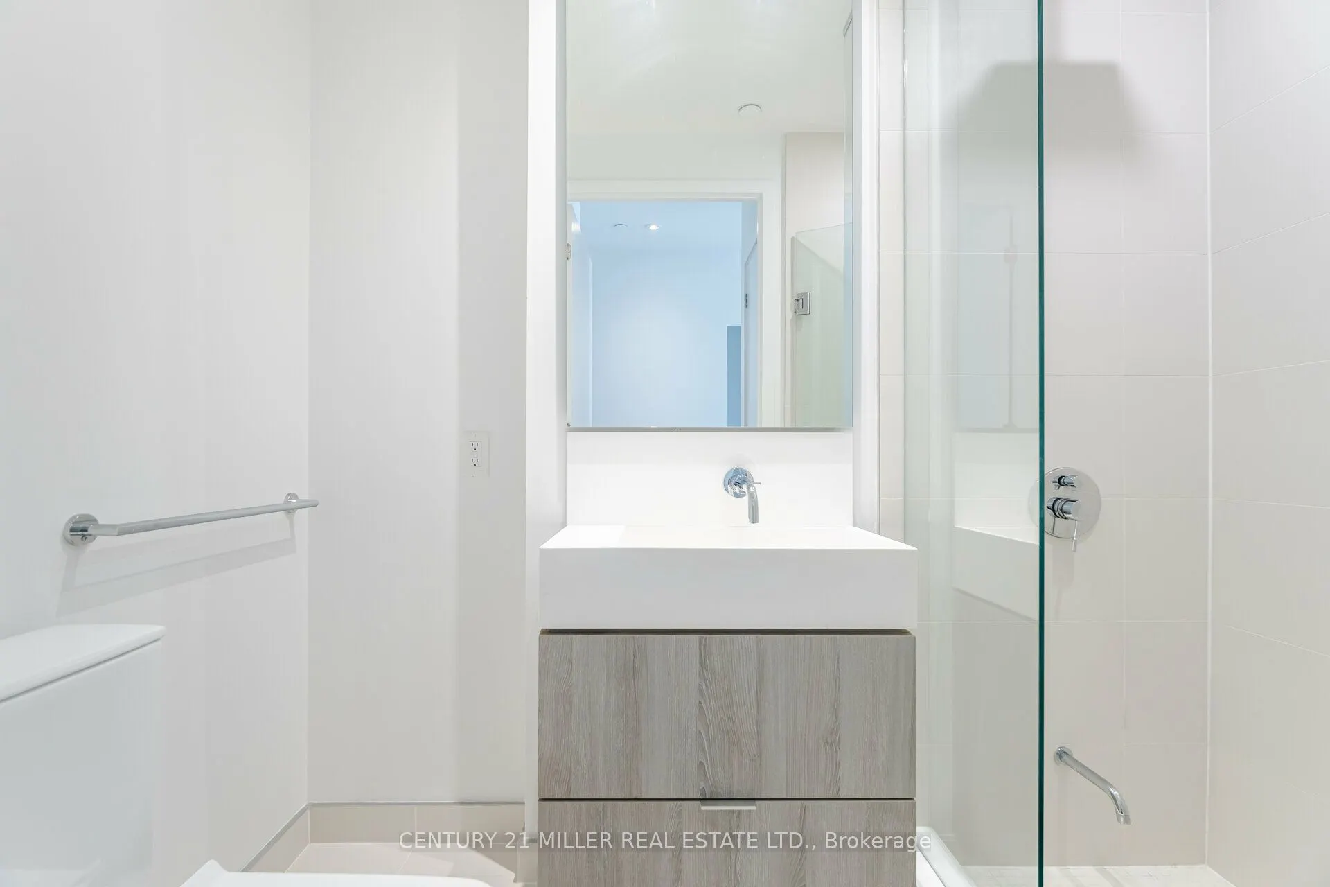 8 Hillsdale Avenue, #1120