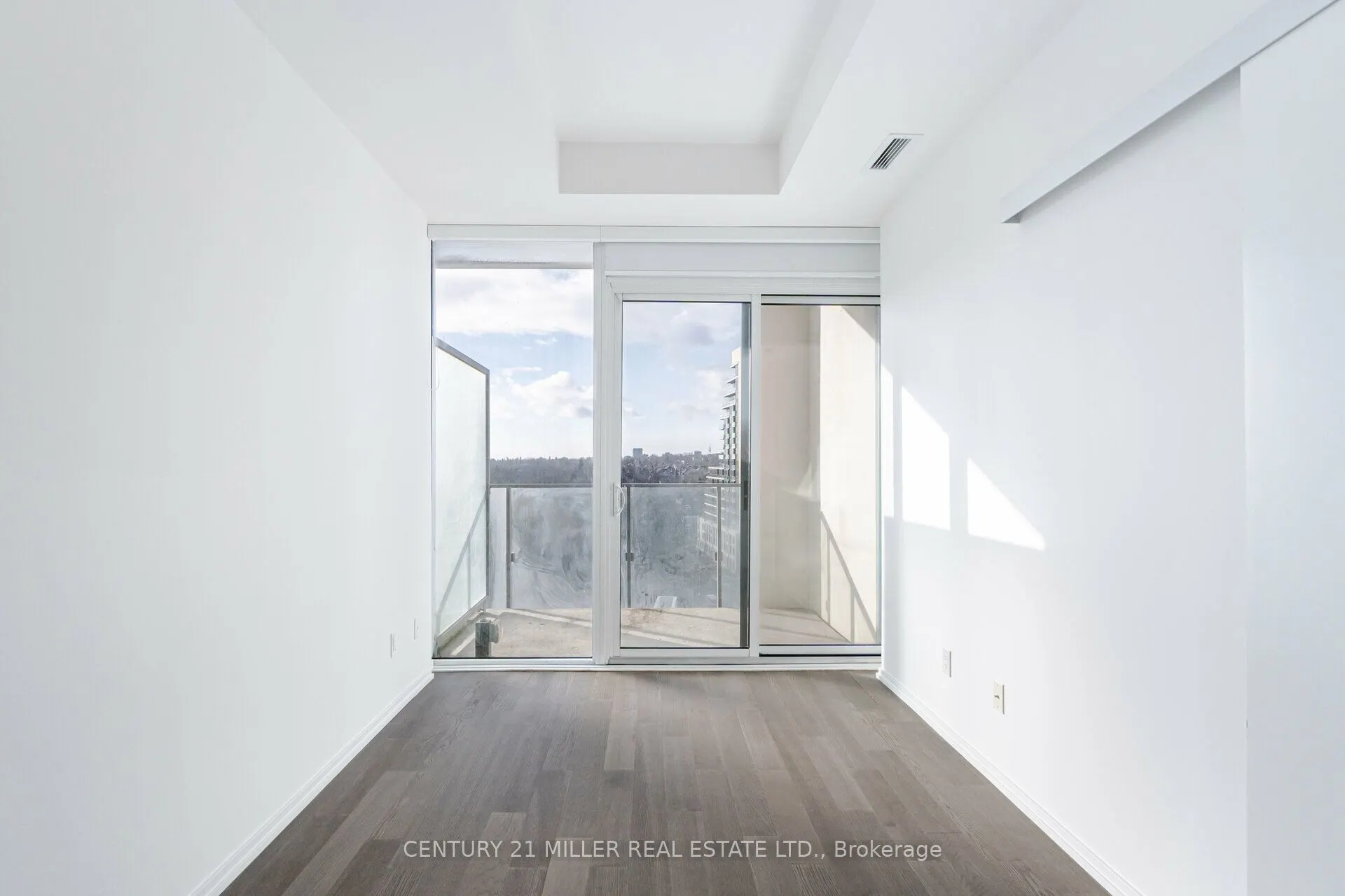 8 Hillsdale Avenue, #1120