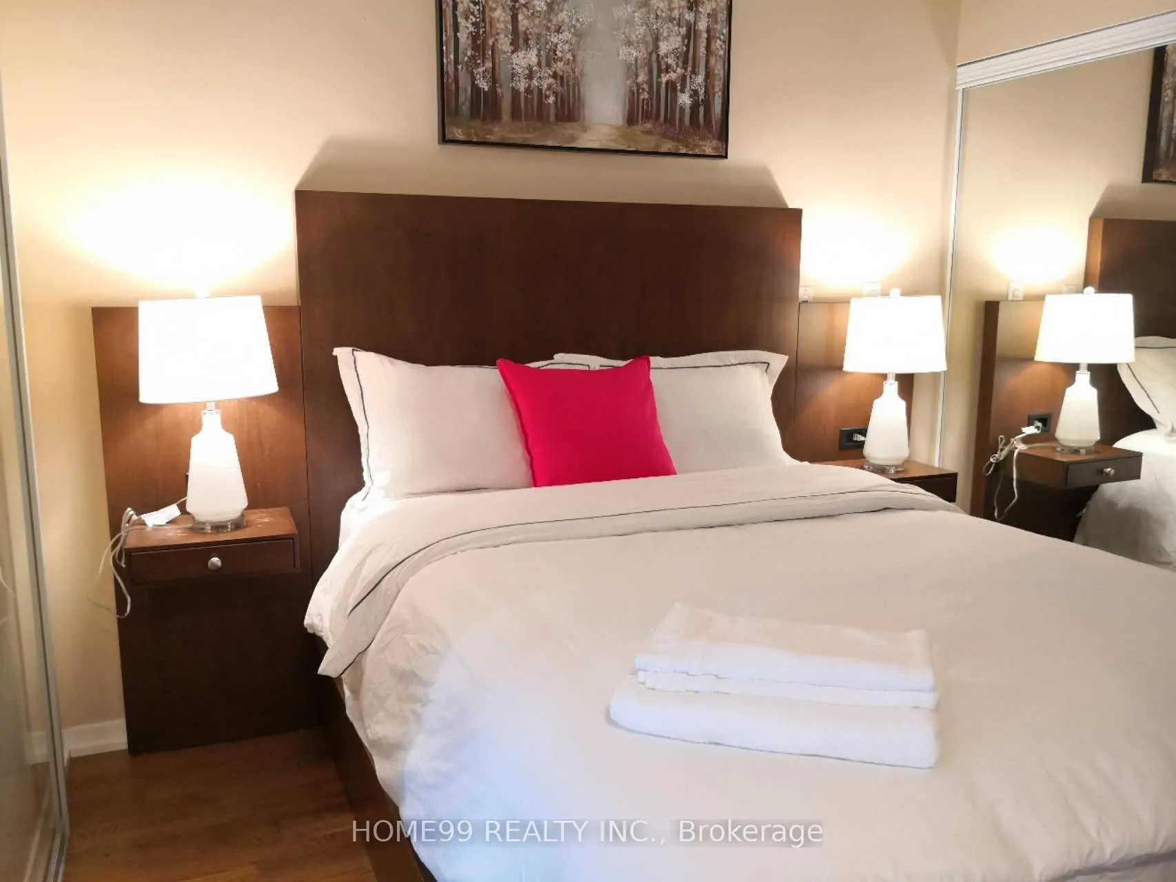 65 Bremner Boulevard #1404