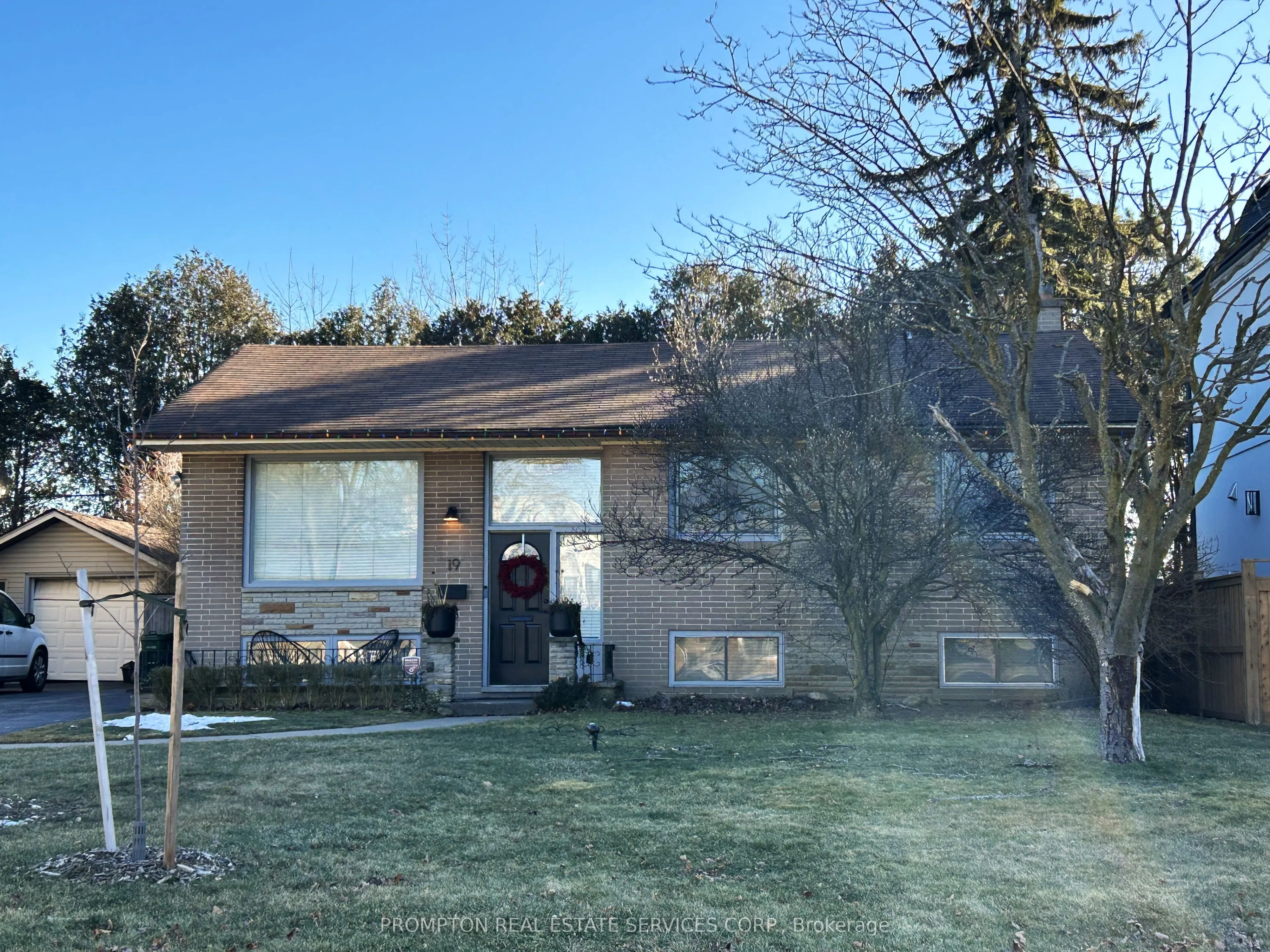 19 Brookwood Court