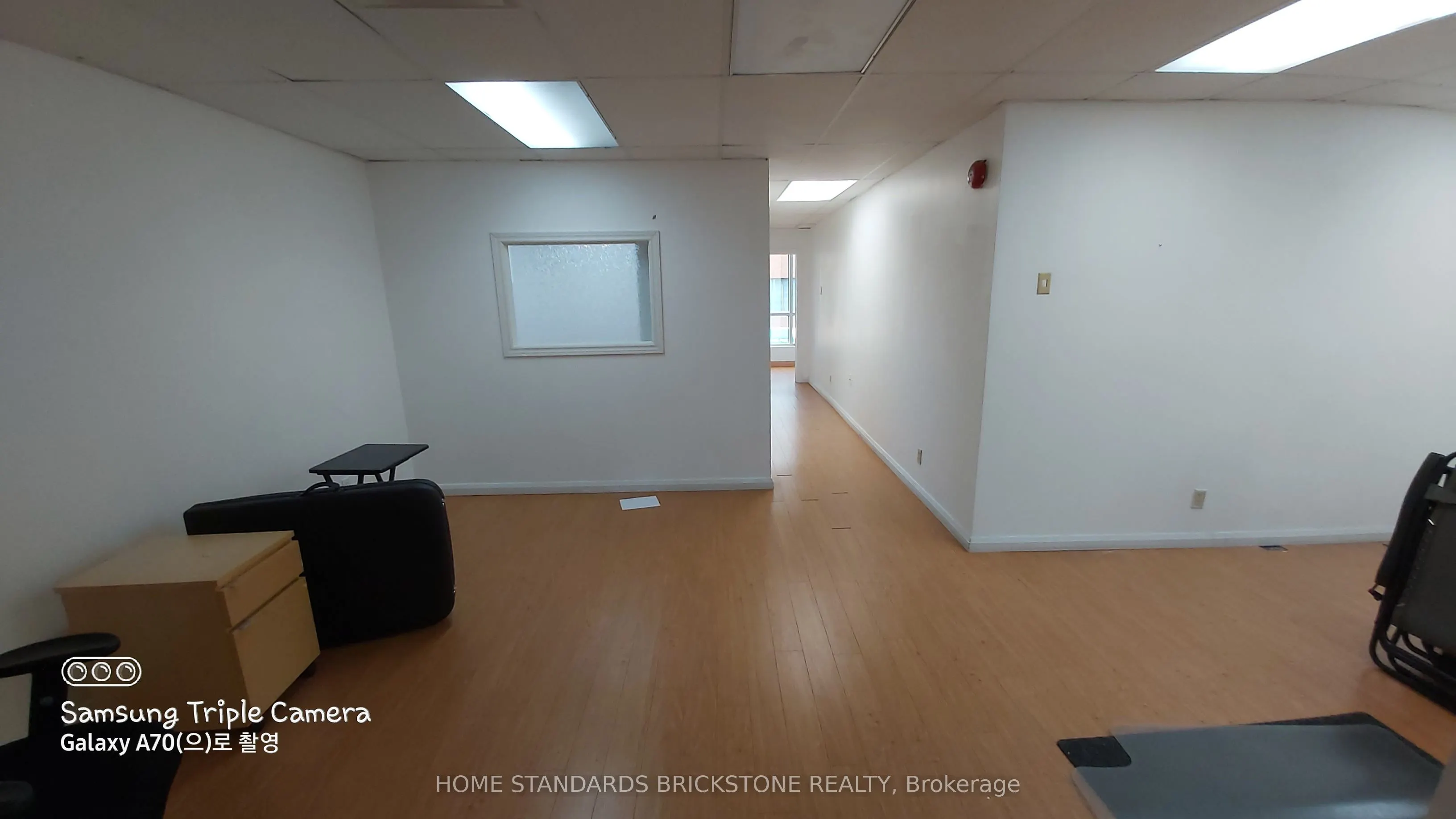 719 Bloor Street W, #202