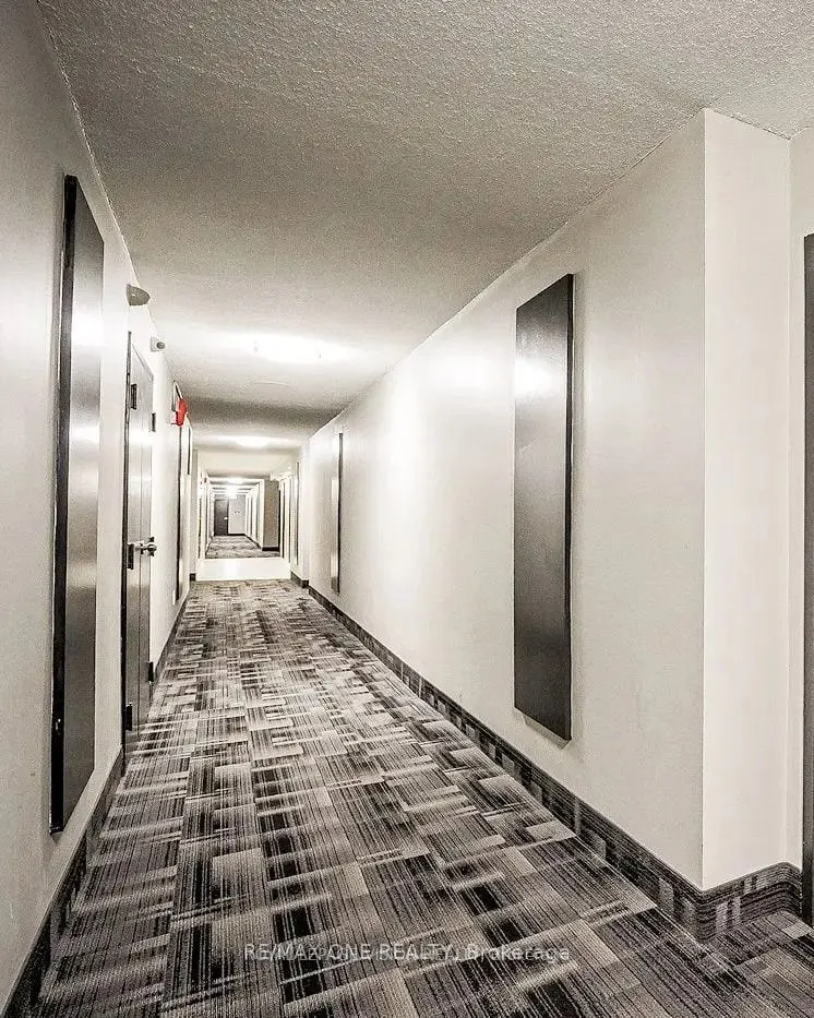 45 Sunrise Avenue, #1210