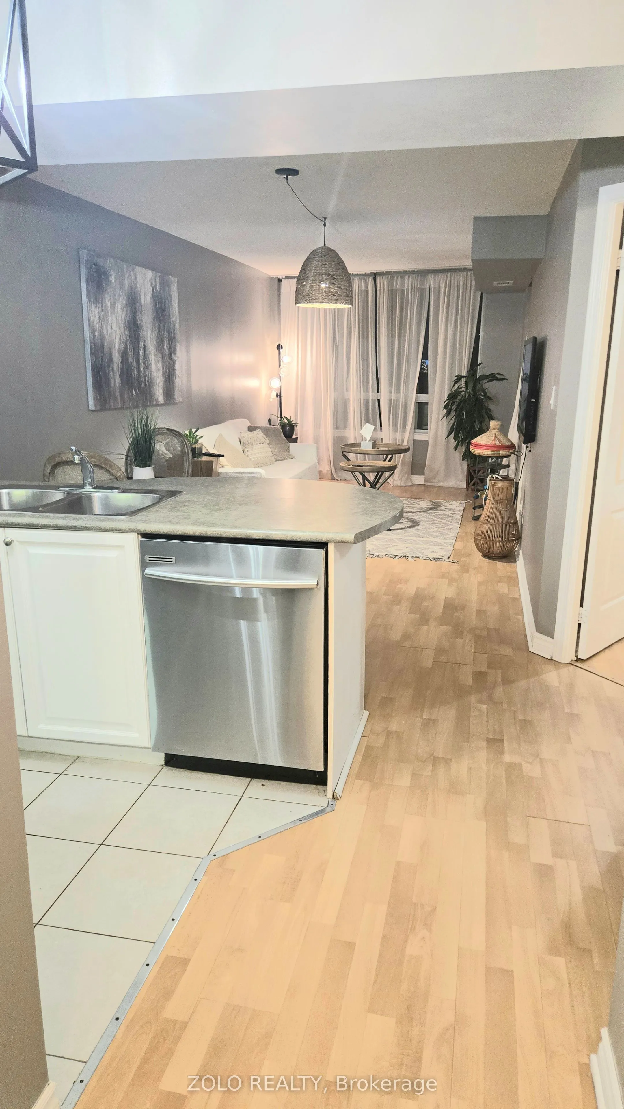 1 Rean Drive, #1703