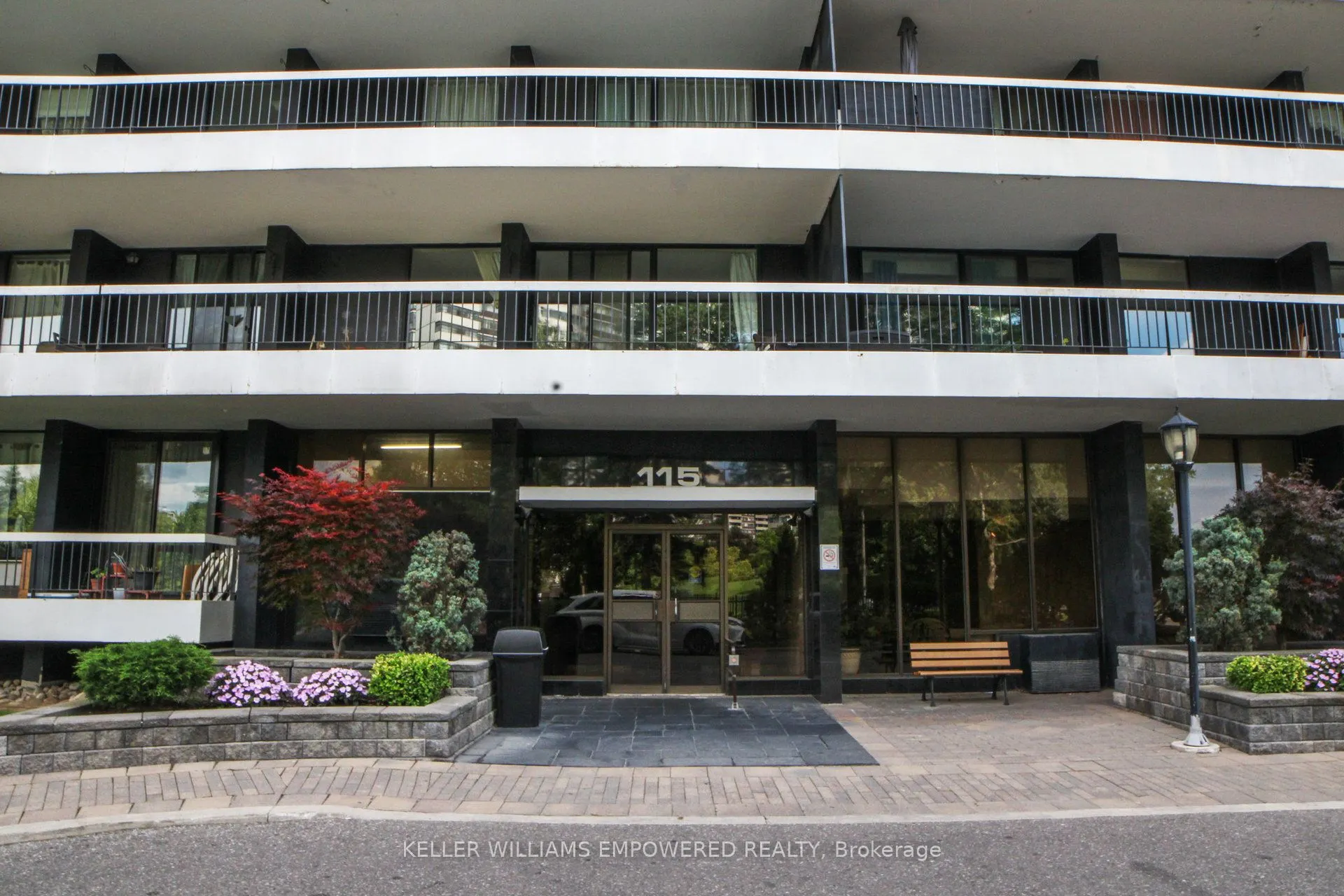 115 Antibes Drive, #1006
