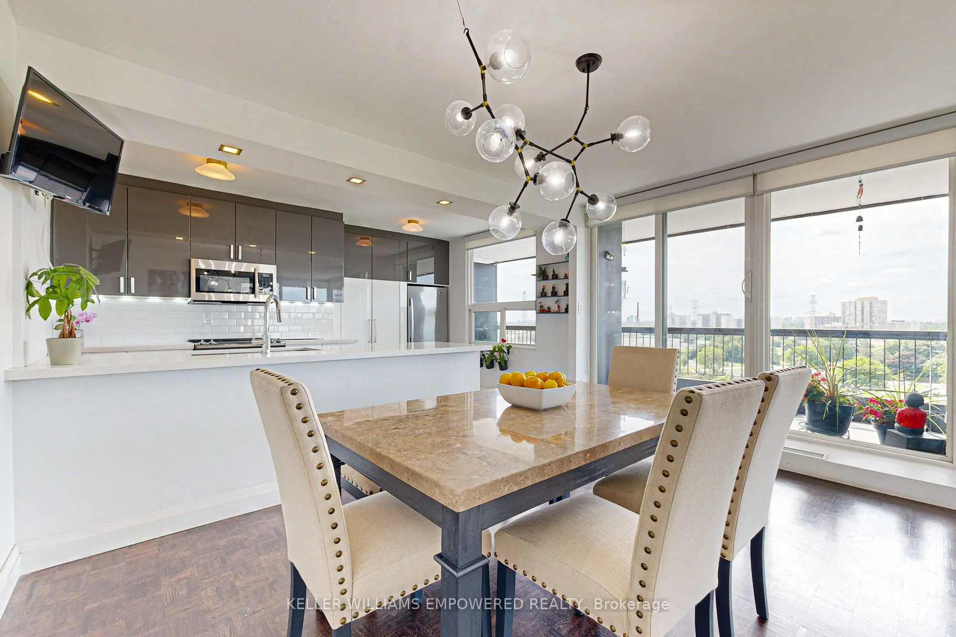 115 Antibes Drive, #1006