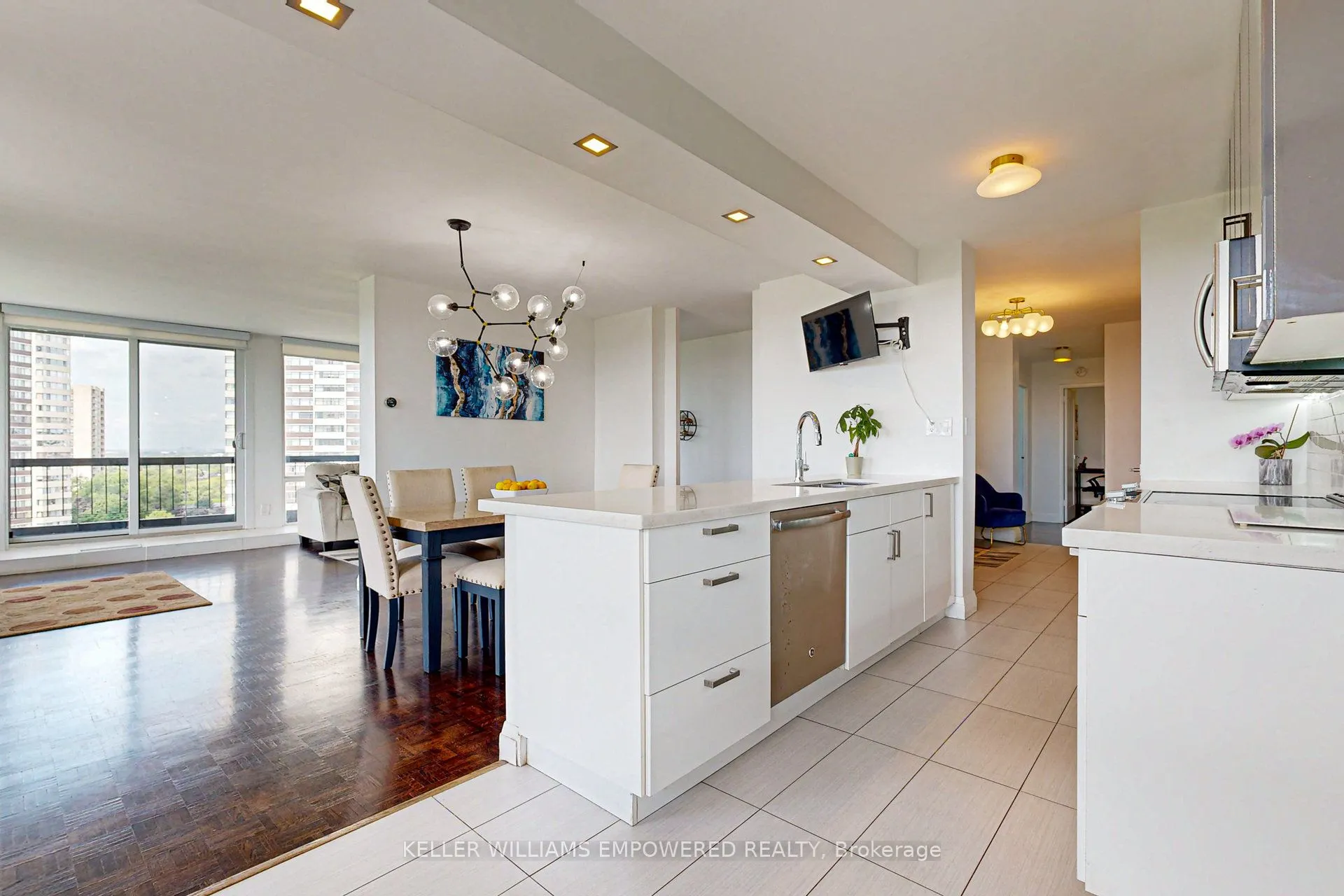 115 Antibes Drive, #1006