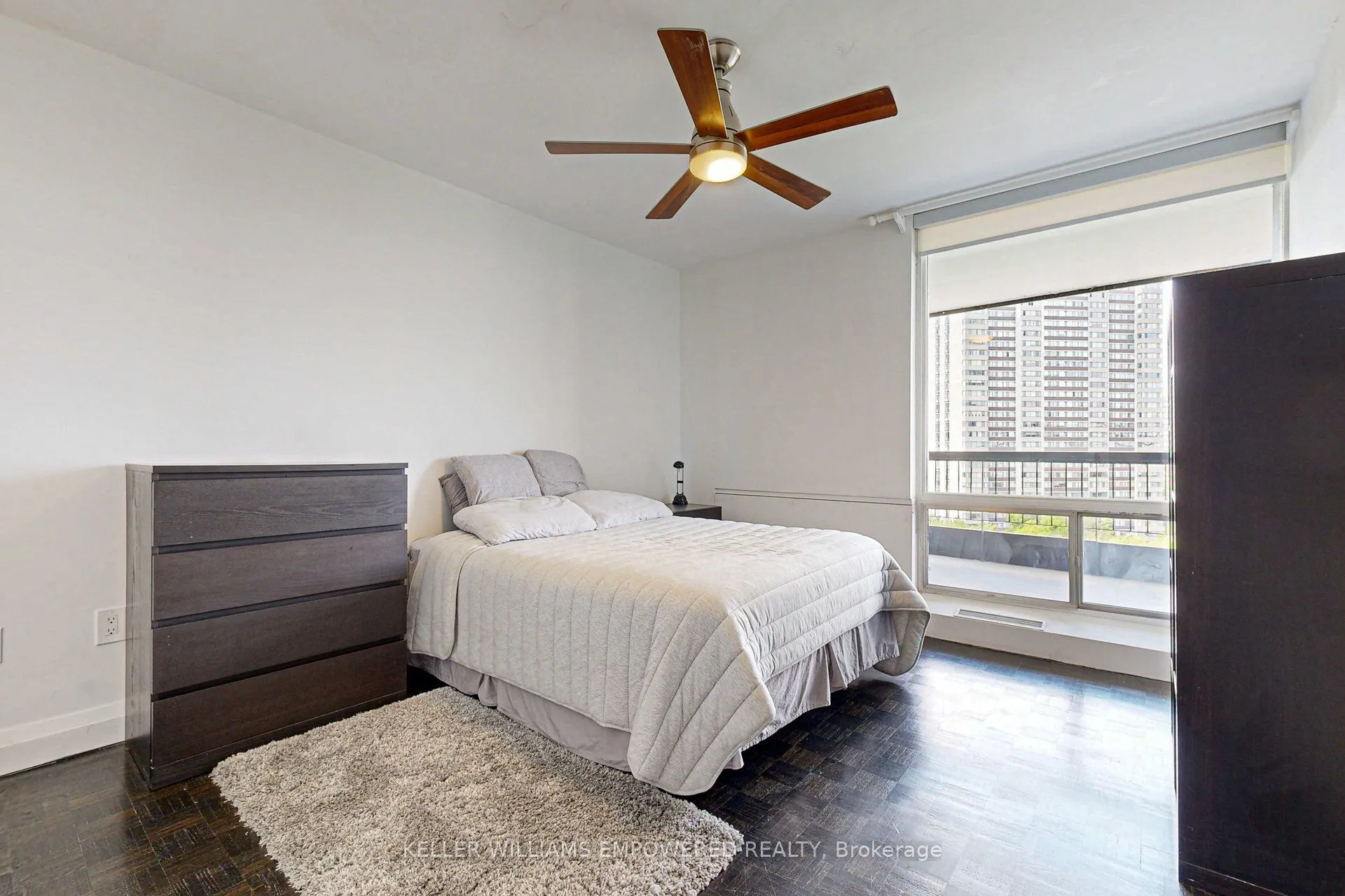 115 Antibes Drive, #1006