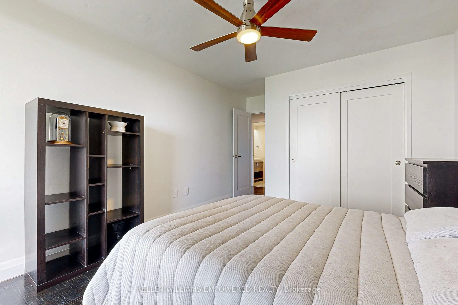 115 Antibes Drive, #1006
