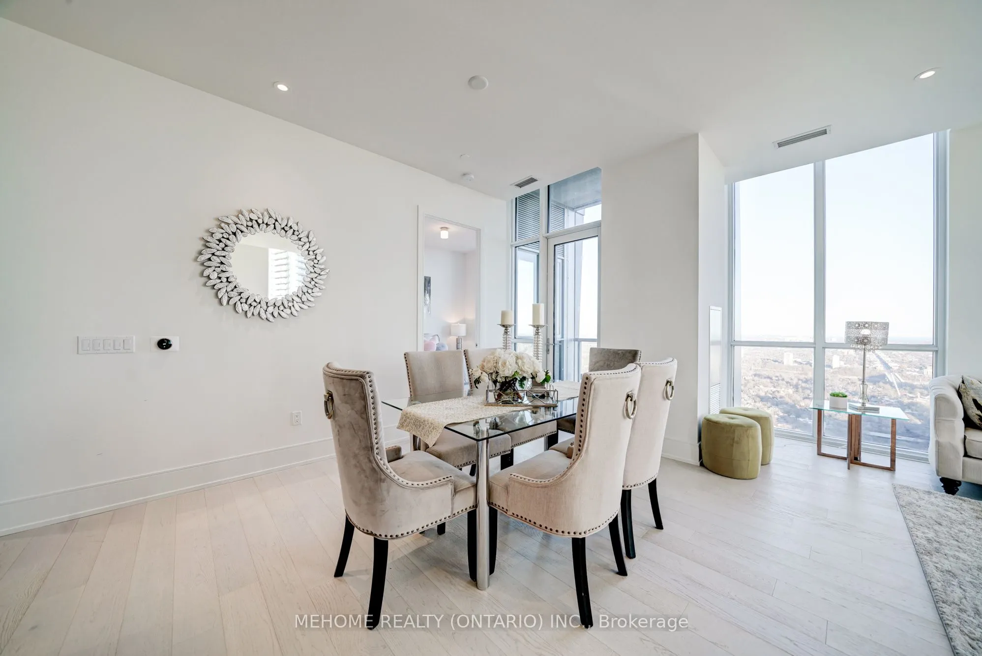 1 Yorkville Avenue, #Ph06