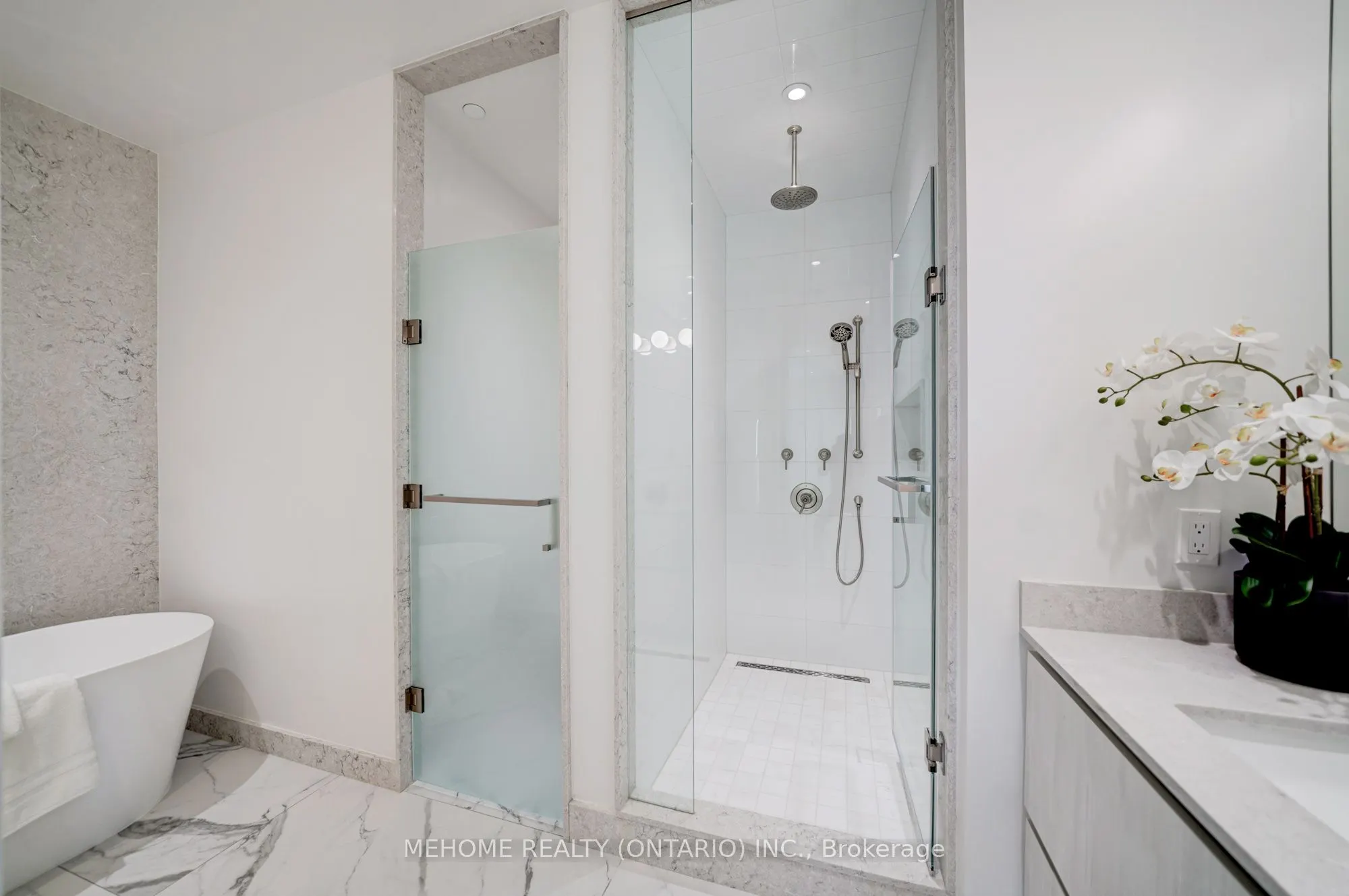 1 Yorkville Avenue, #Ph06