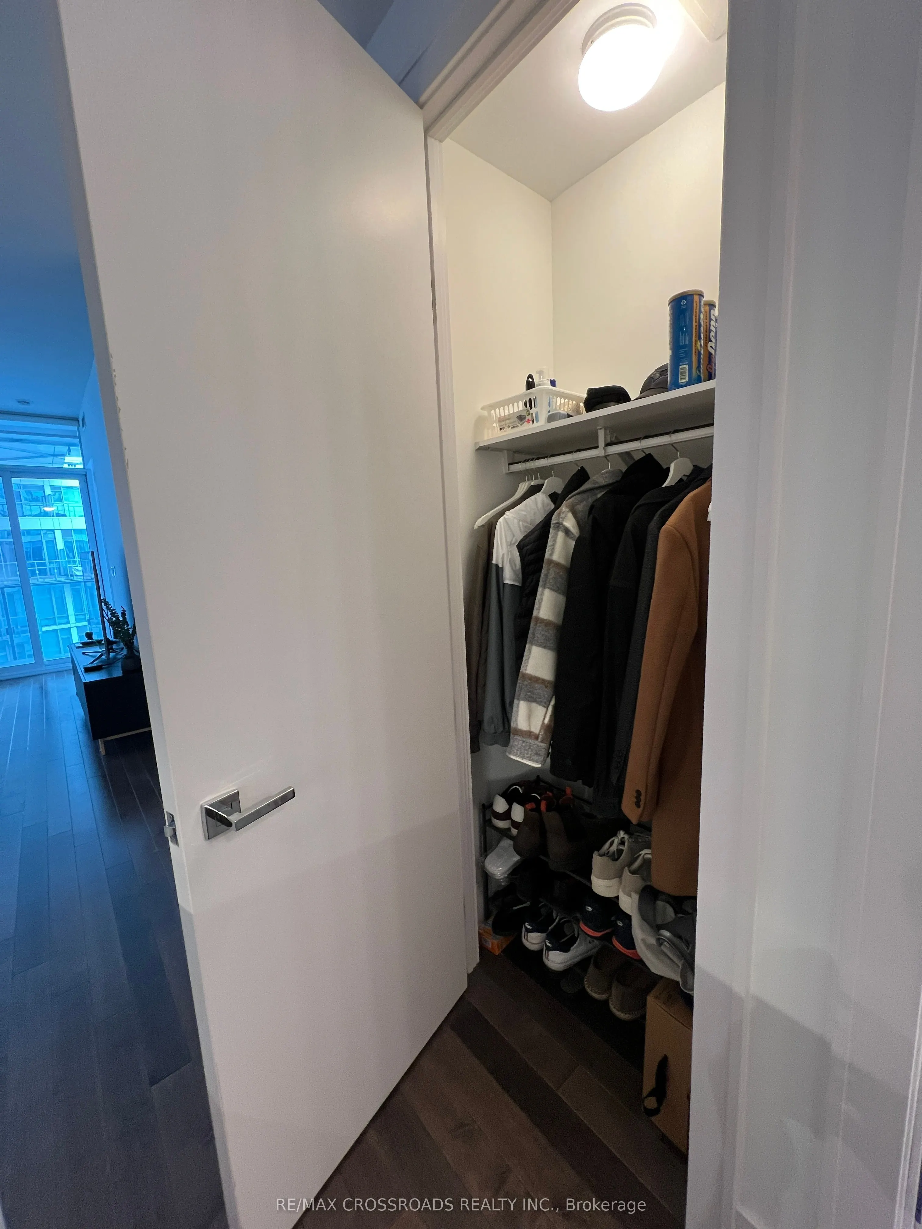 29 Queens Quay E #1010