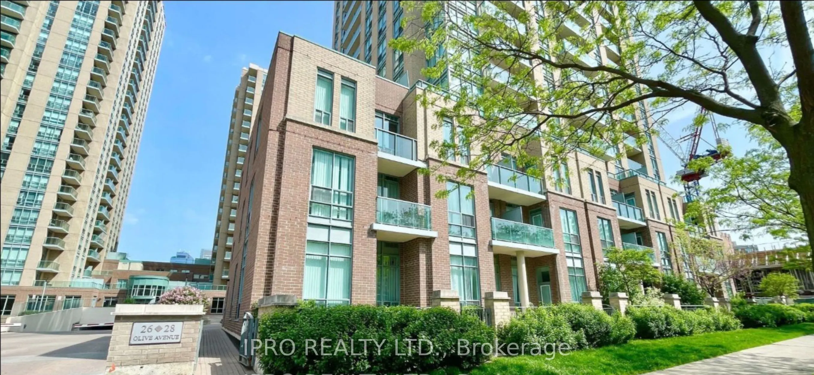 26 Olive Avenue, #206