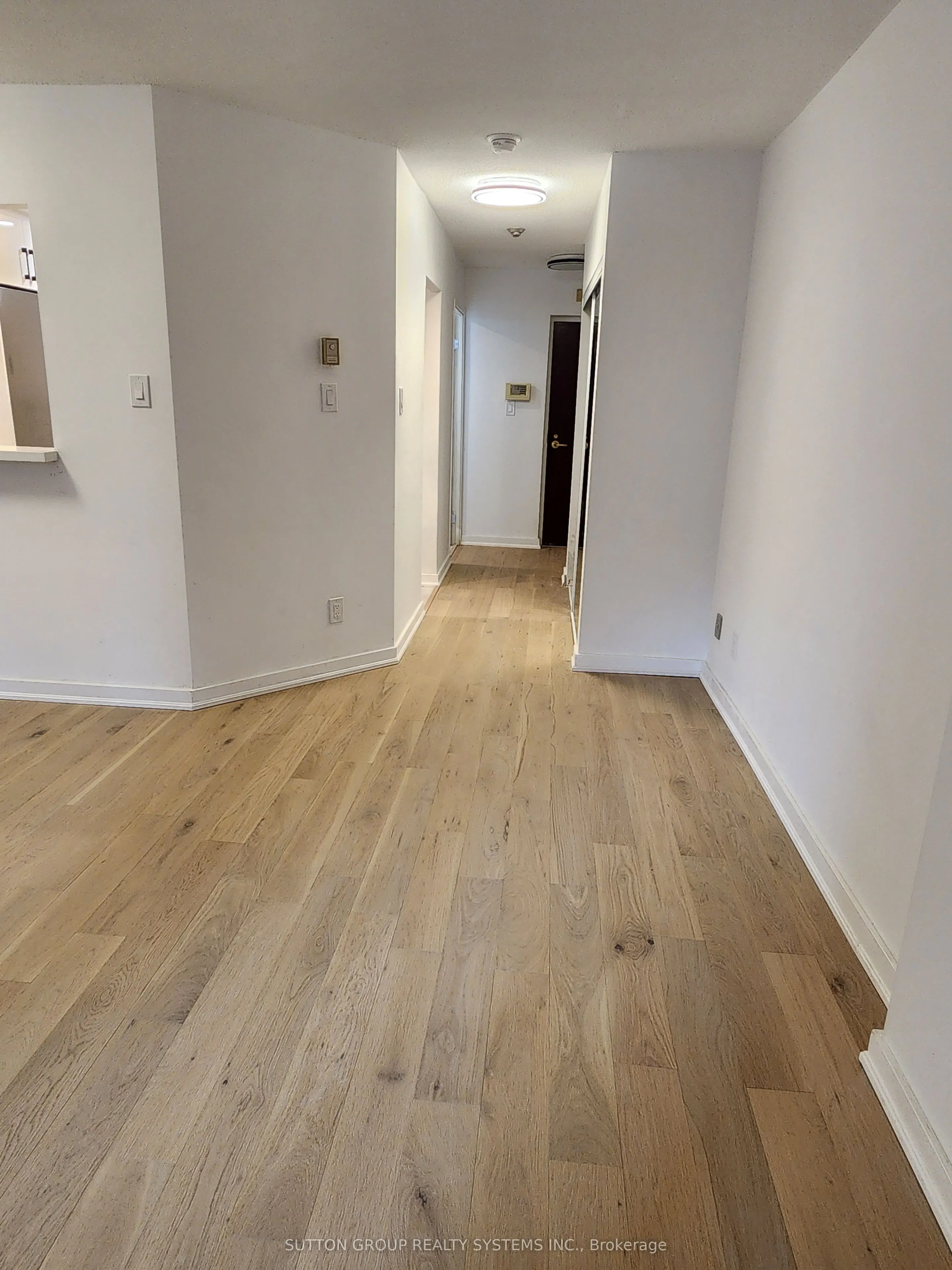 88 Charles Street E, #205
