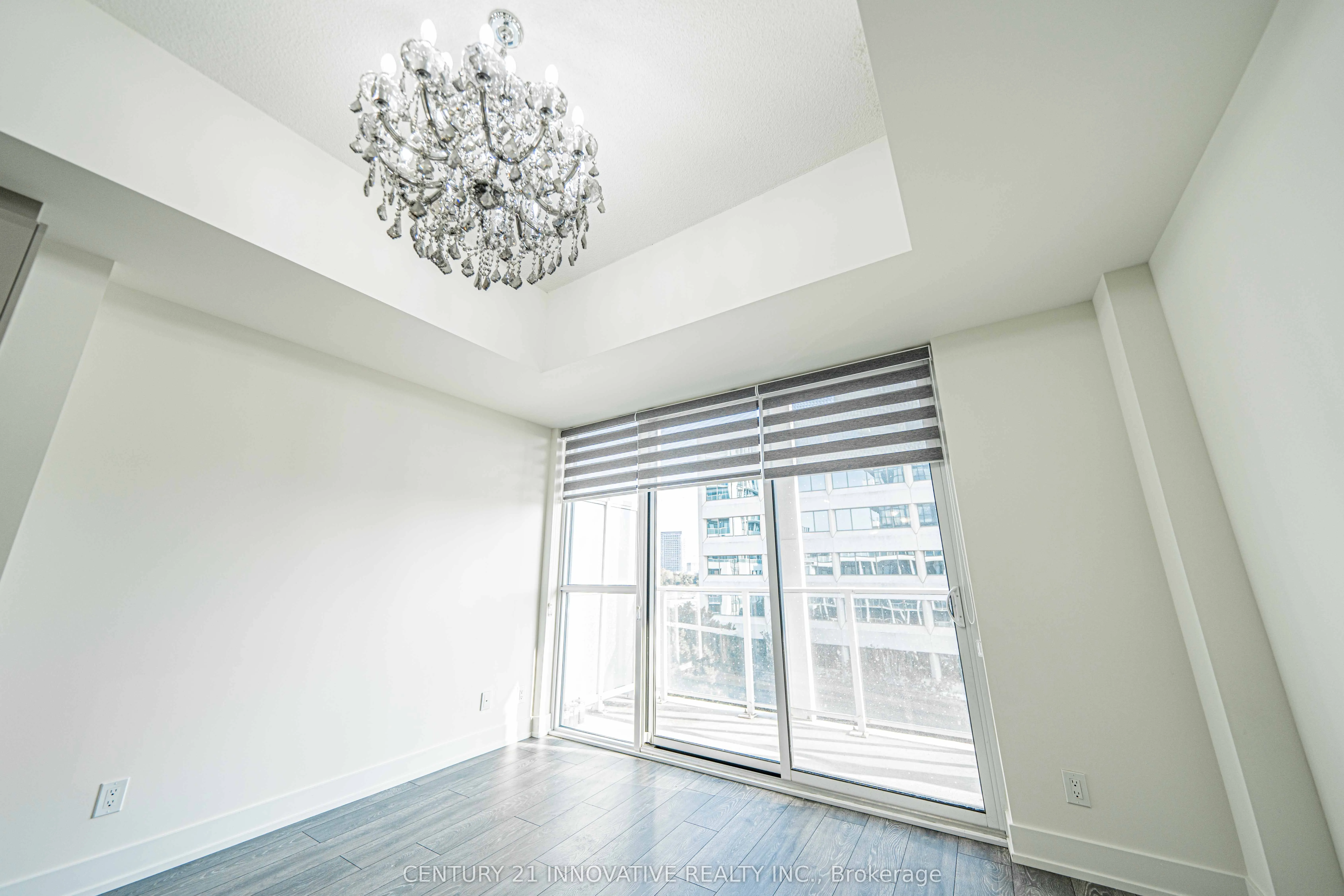 180 Fairview Mall Drive, #517