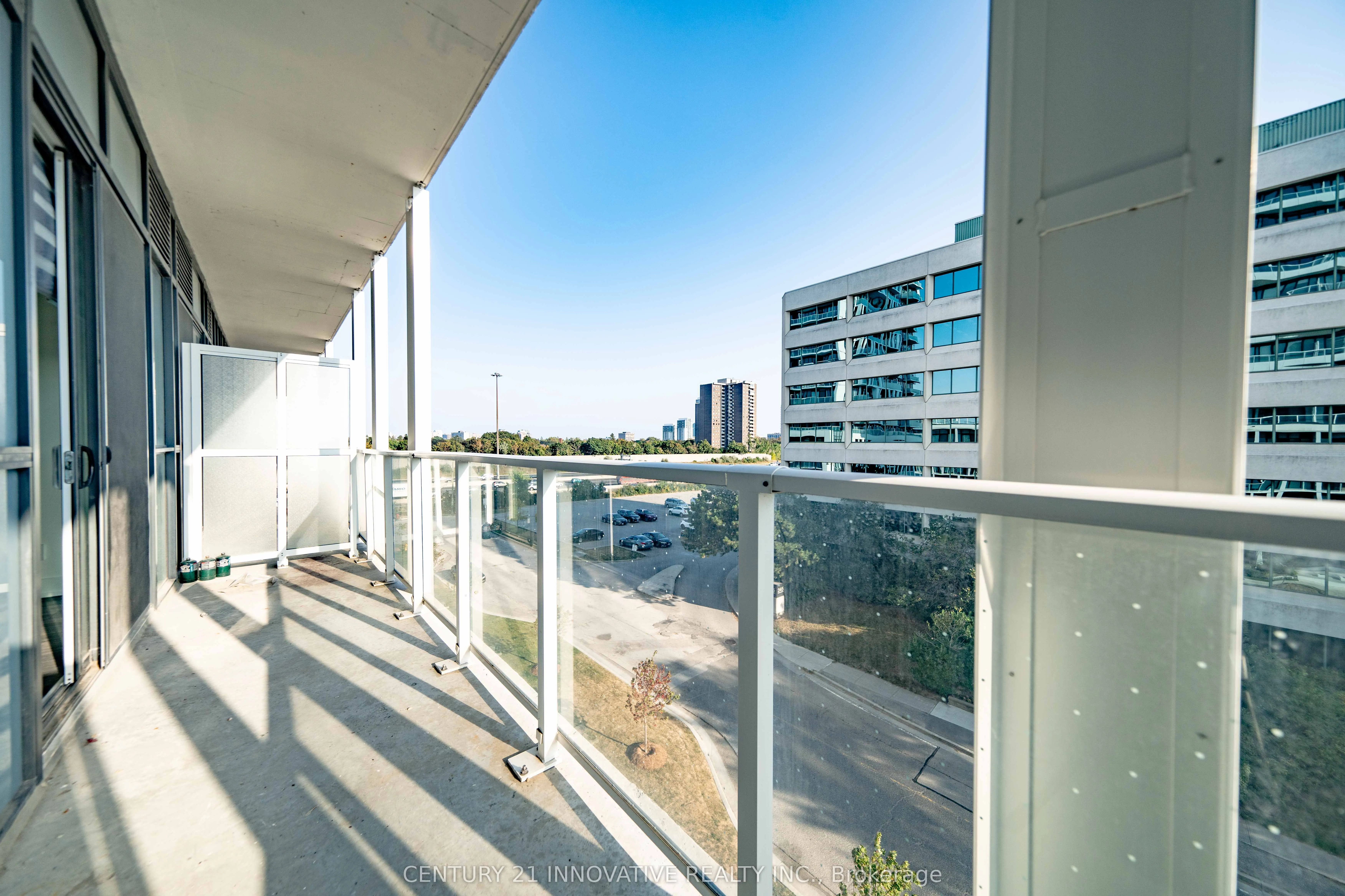 180 Fairview Mall Drive, #517
