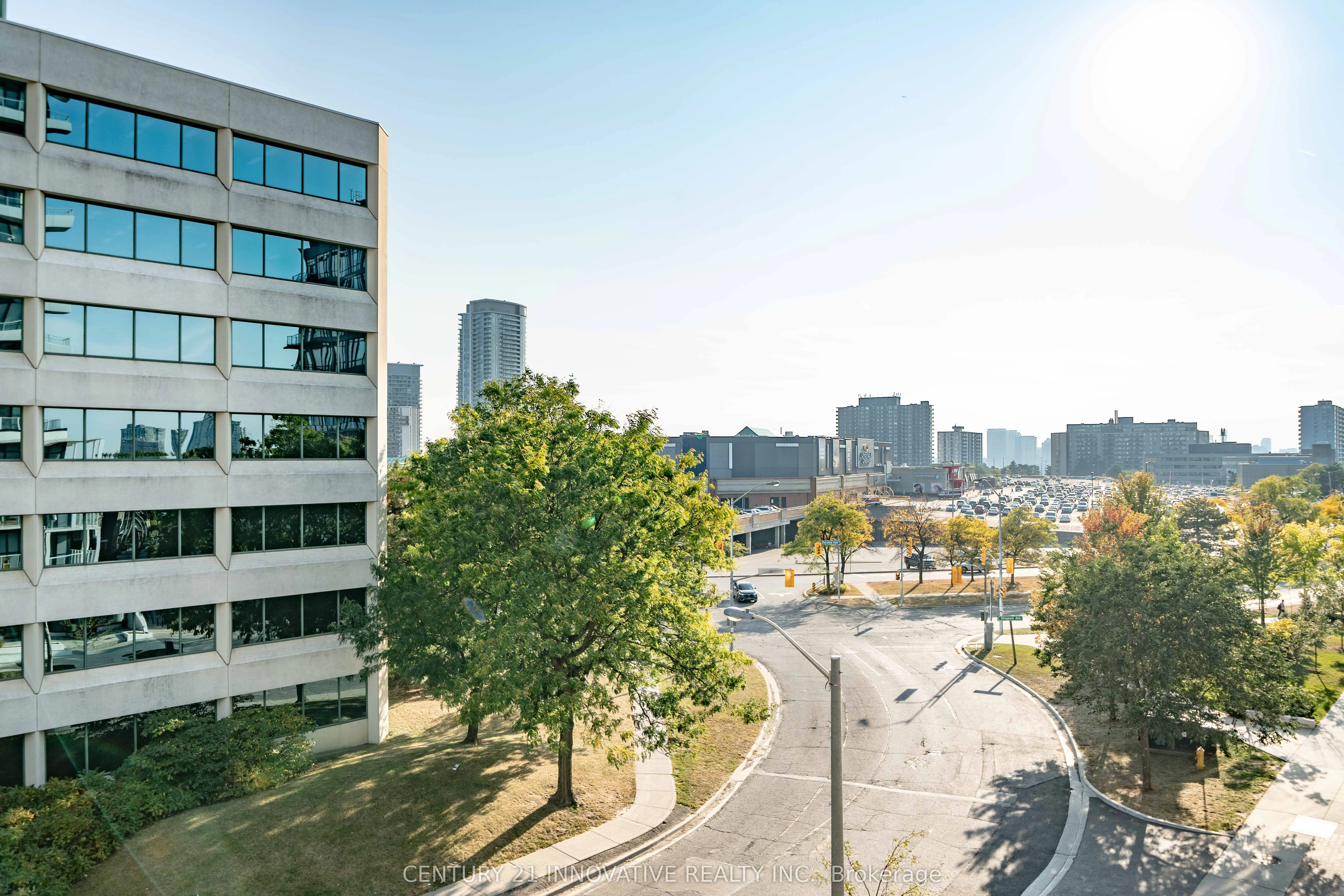 180 Fairview Mall Drive, #517