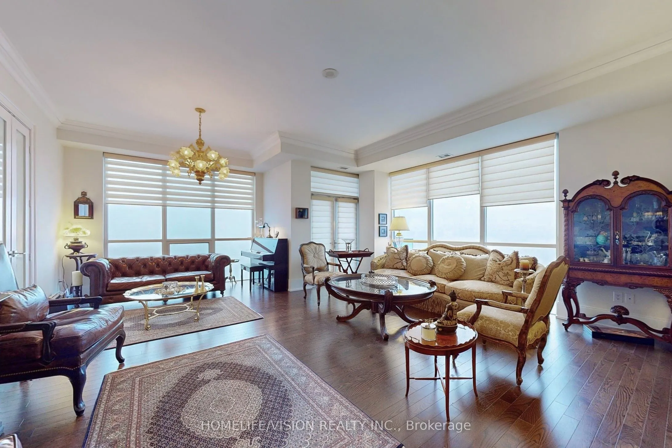 70 Roehampton Avenue, #2620