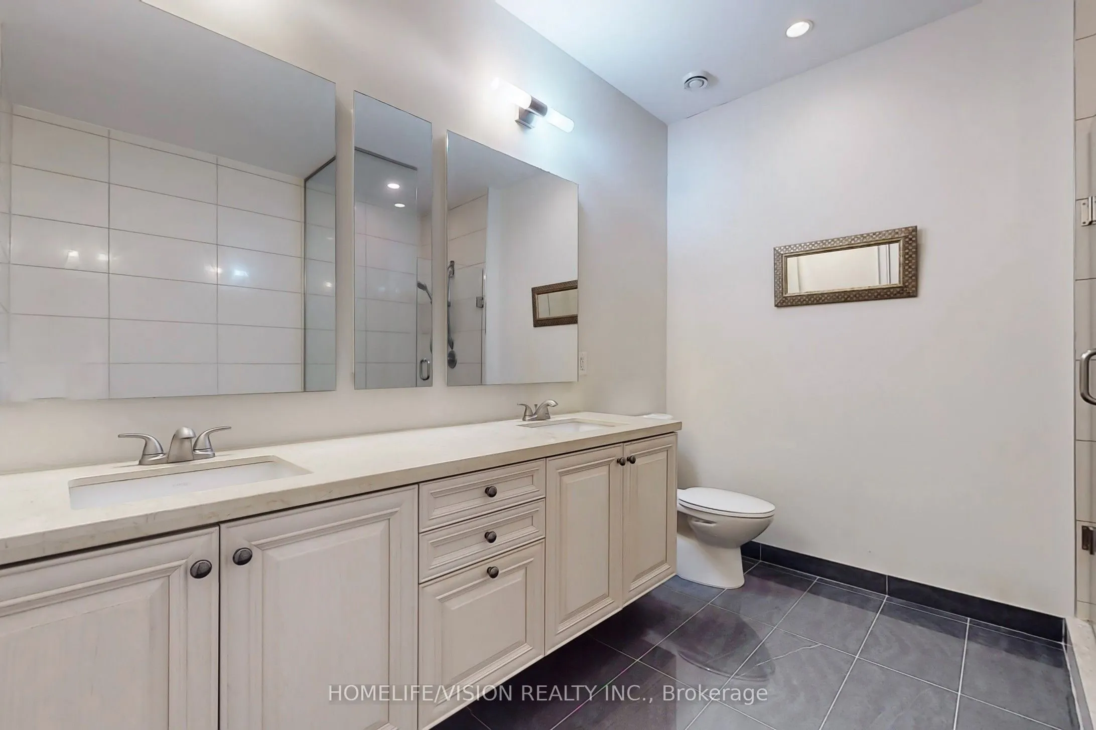 70 Roehampton Avenue, #2620