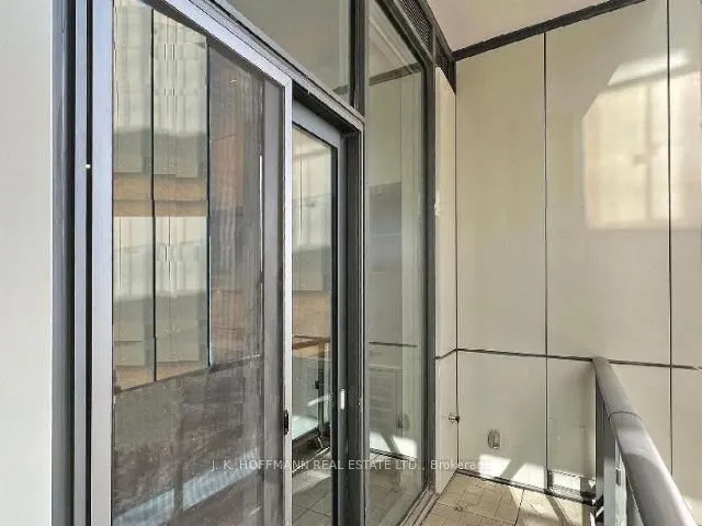 2020 Bathurst Street, #639