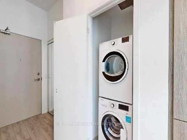 2020 Bathurst Street, #639