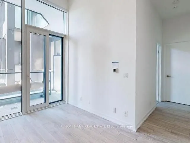 2020 Bathurst Street, #639