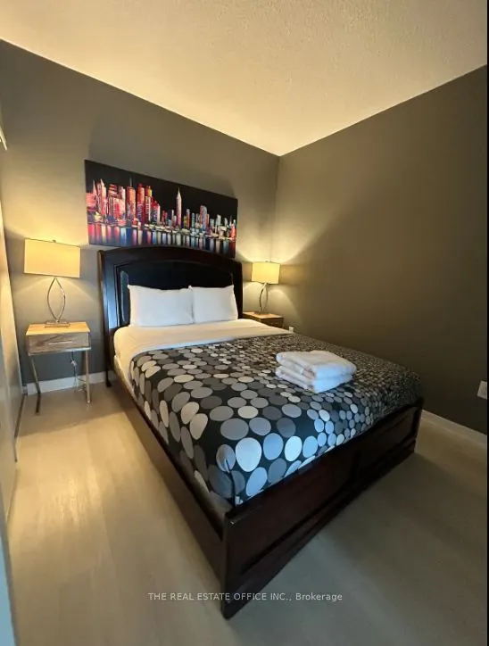 151 Dan Leckie Way #202