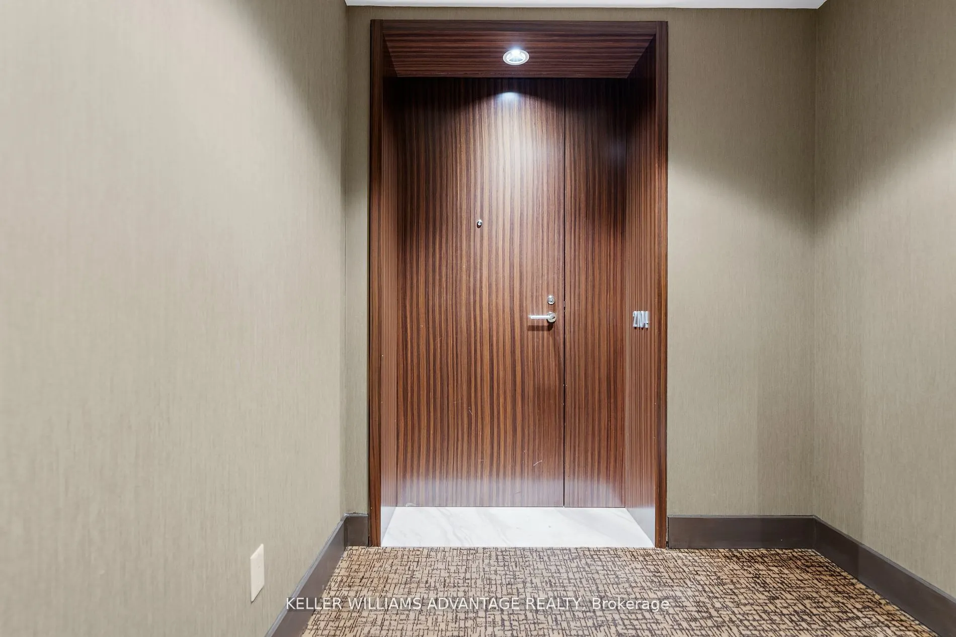 180 University Avenue, #2104