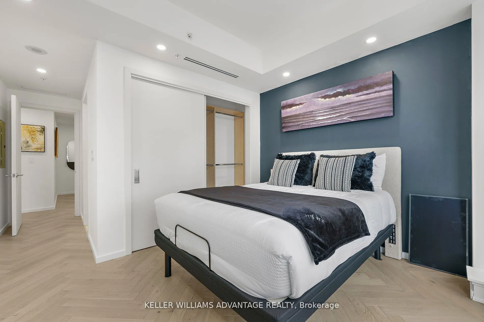 180 University Avenue, #2308