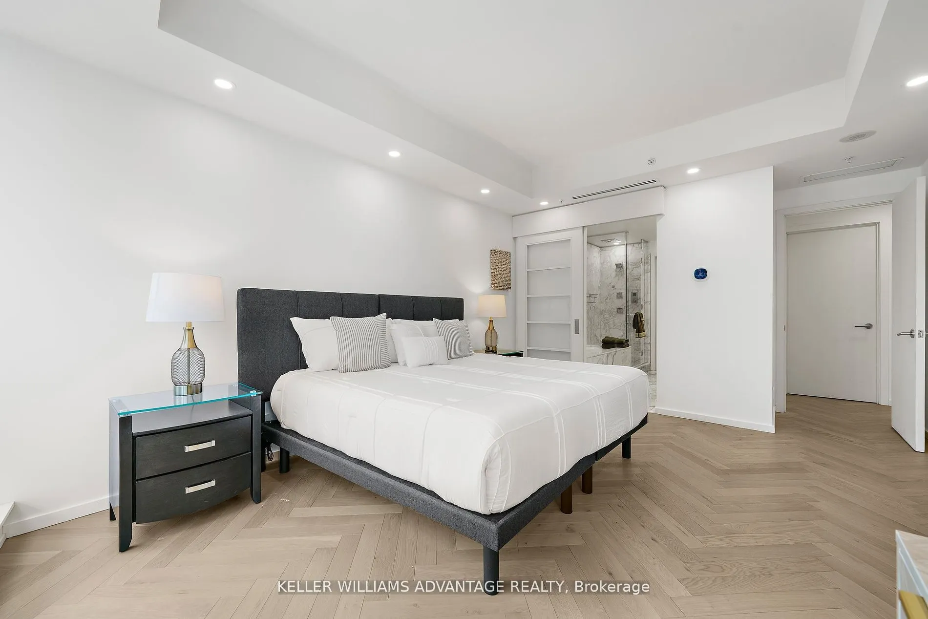 180 University Avenue, #2308
