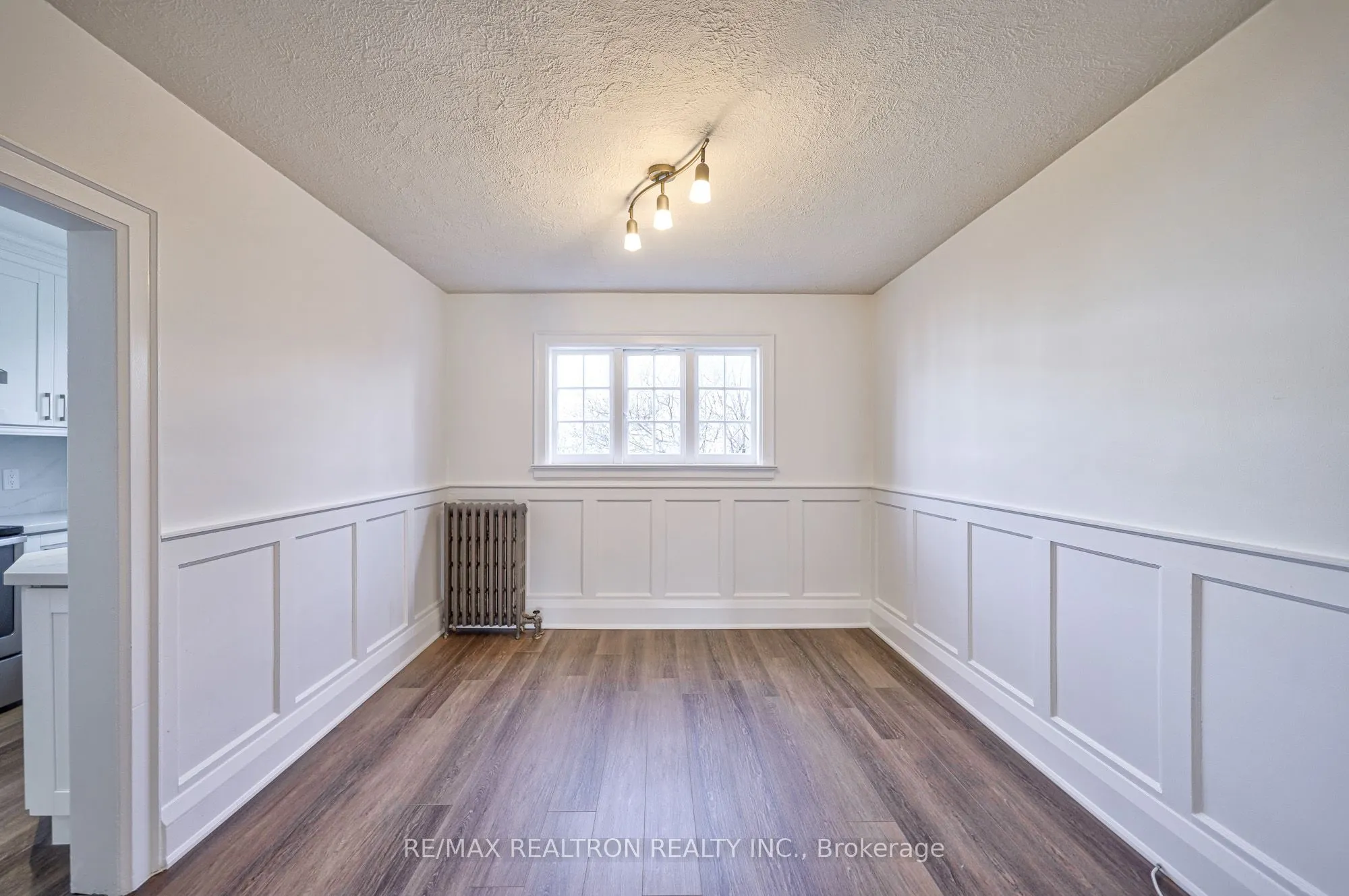 216 Brooke Avenue