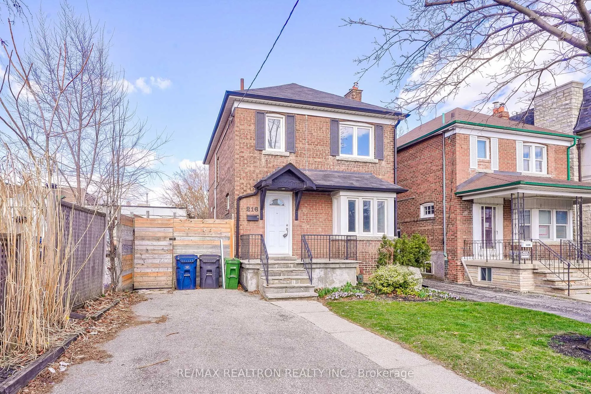 216 Brooke Avenue