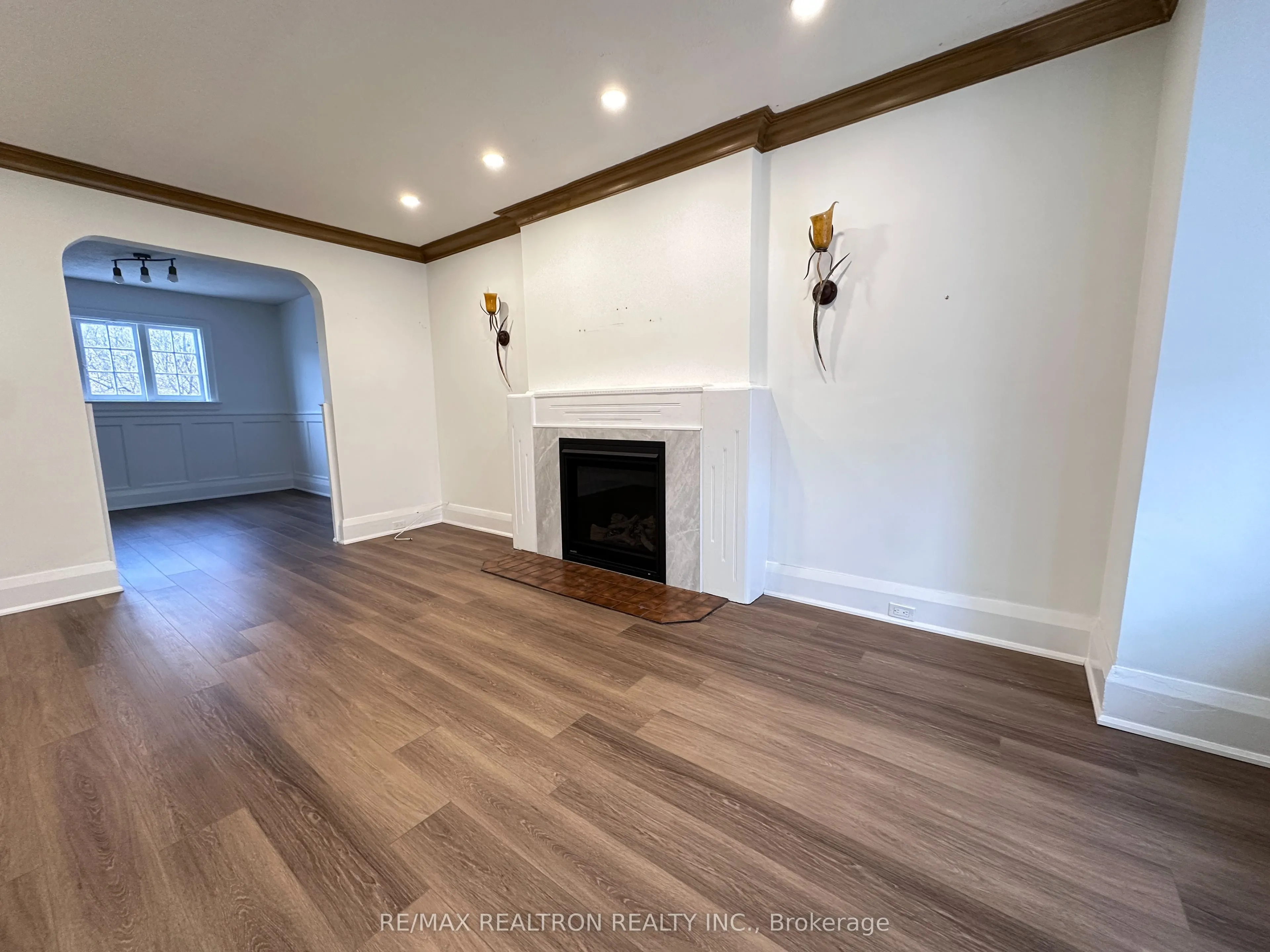 216 Brooke Avenue