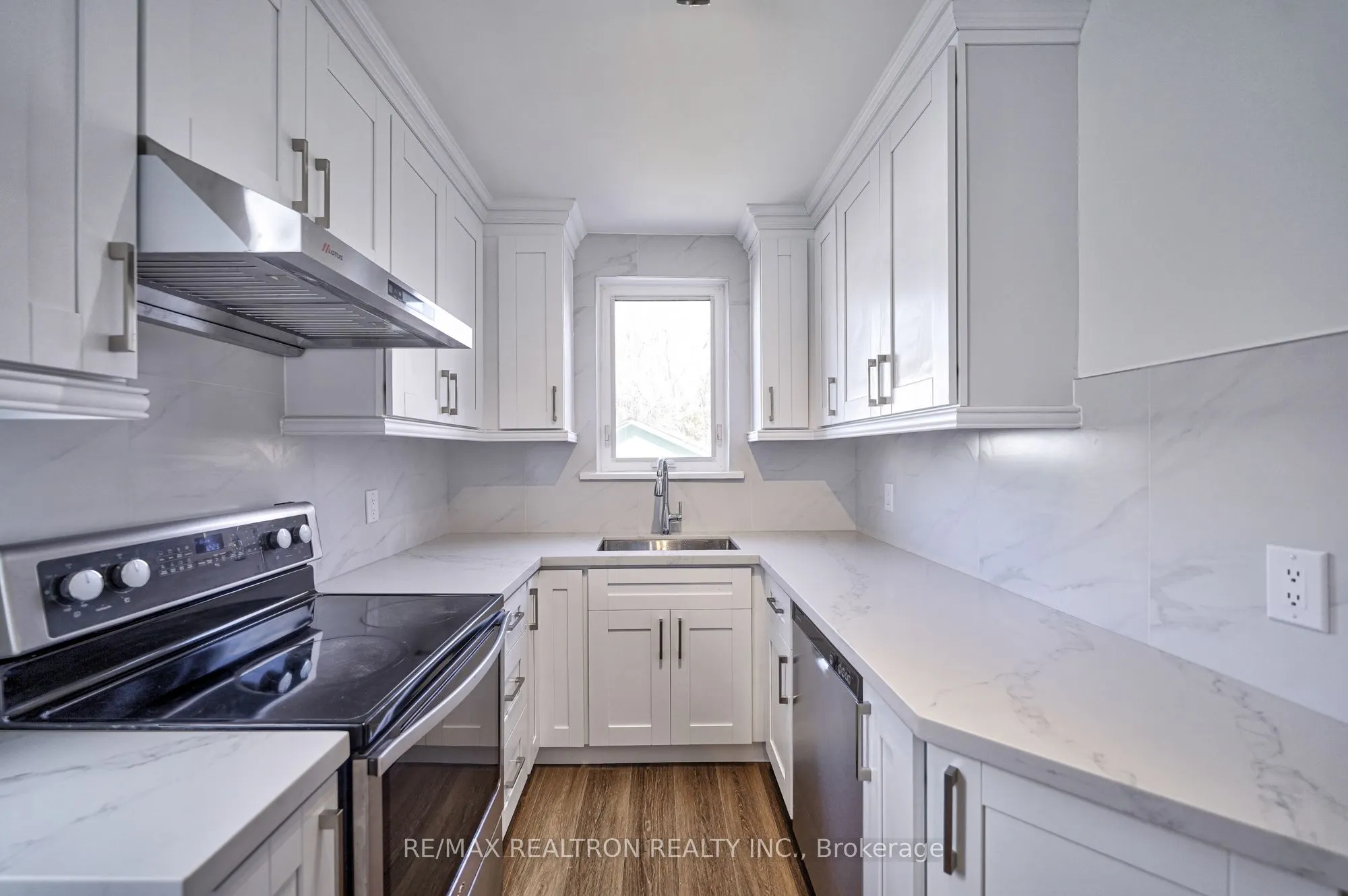 216 Brooke Avenue