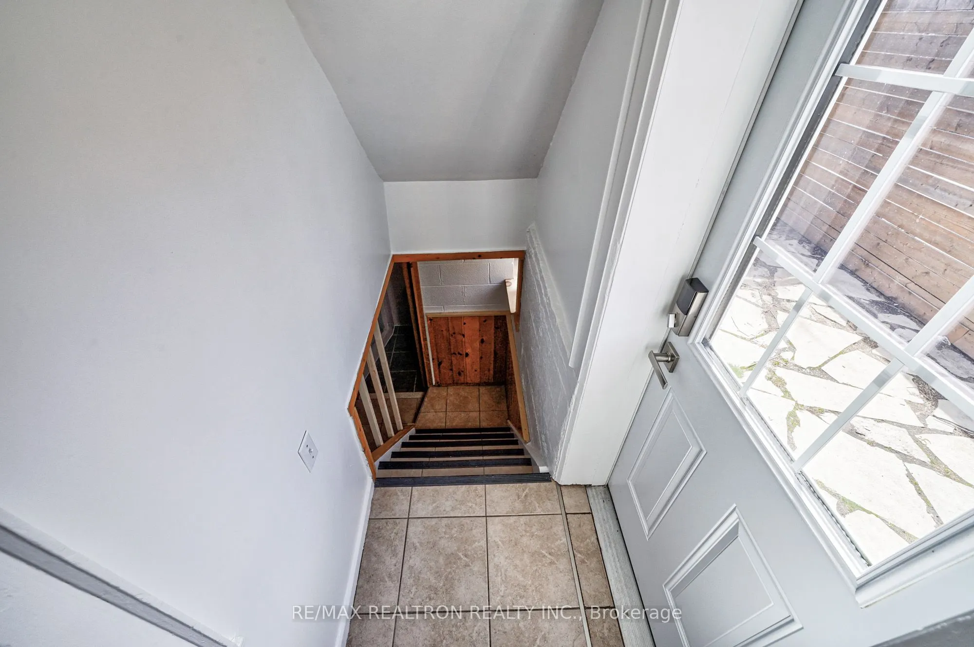 216 Brooke Avenue