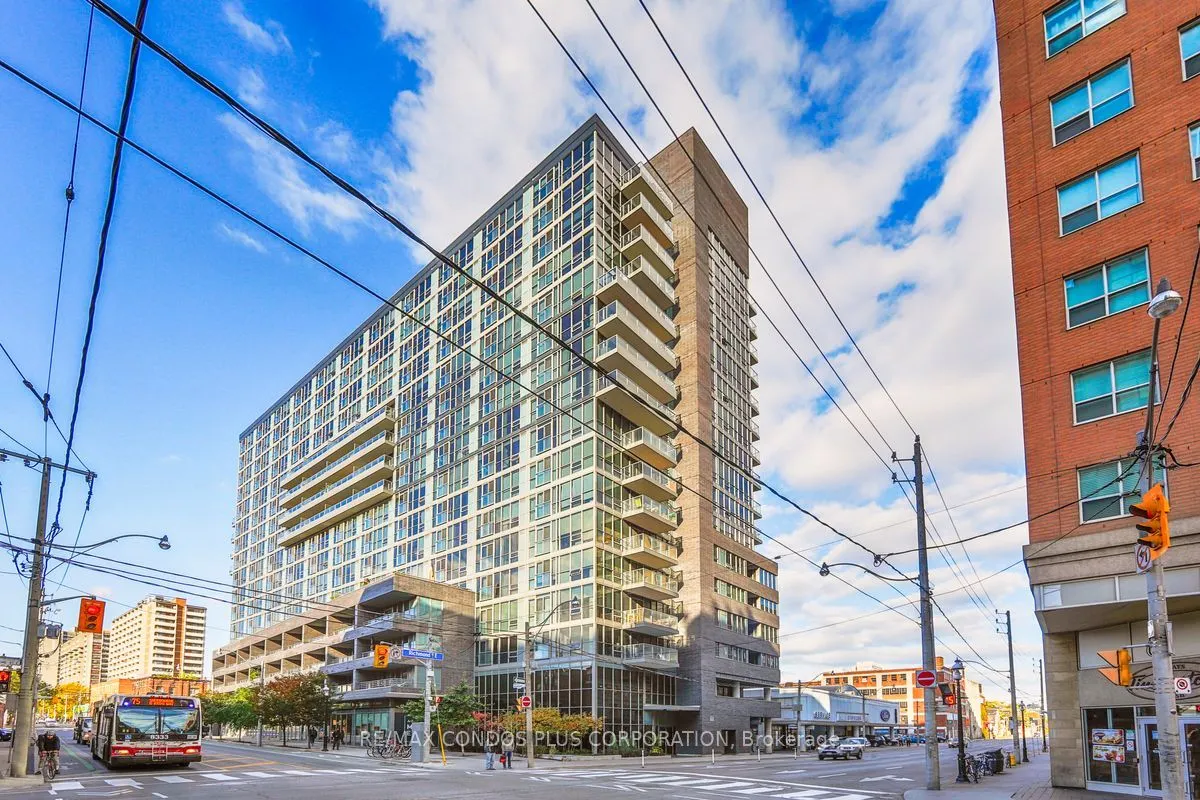 320 Richmond Street E, #1017