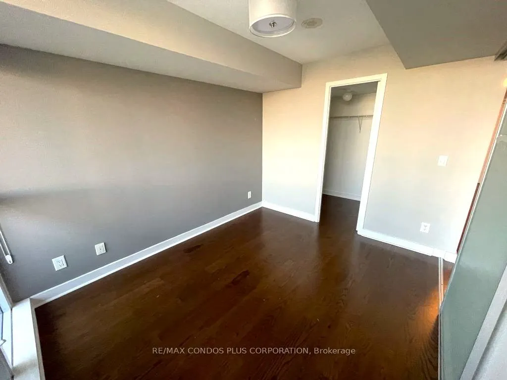 320 Richmond Street E, #1017