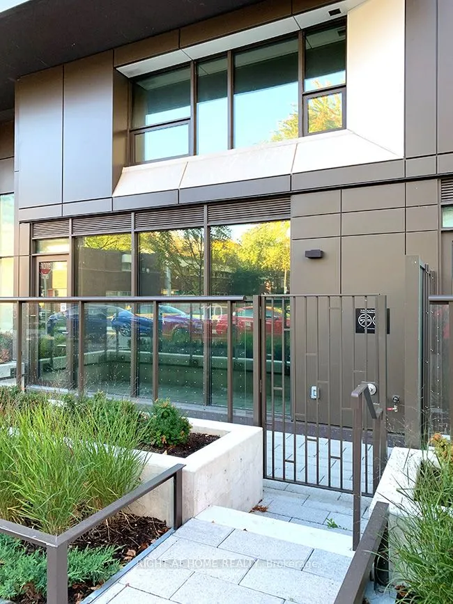 80 Vanauley Street, #110